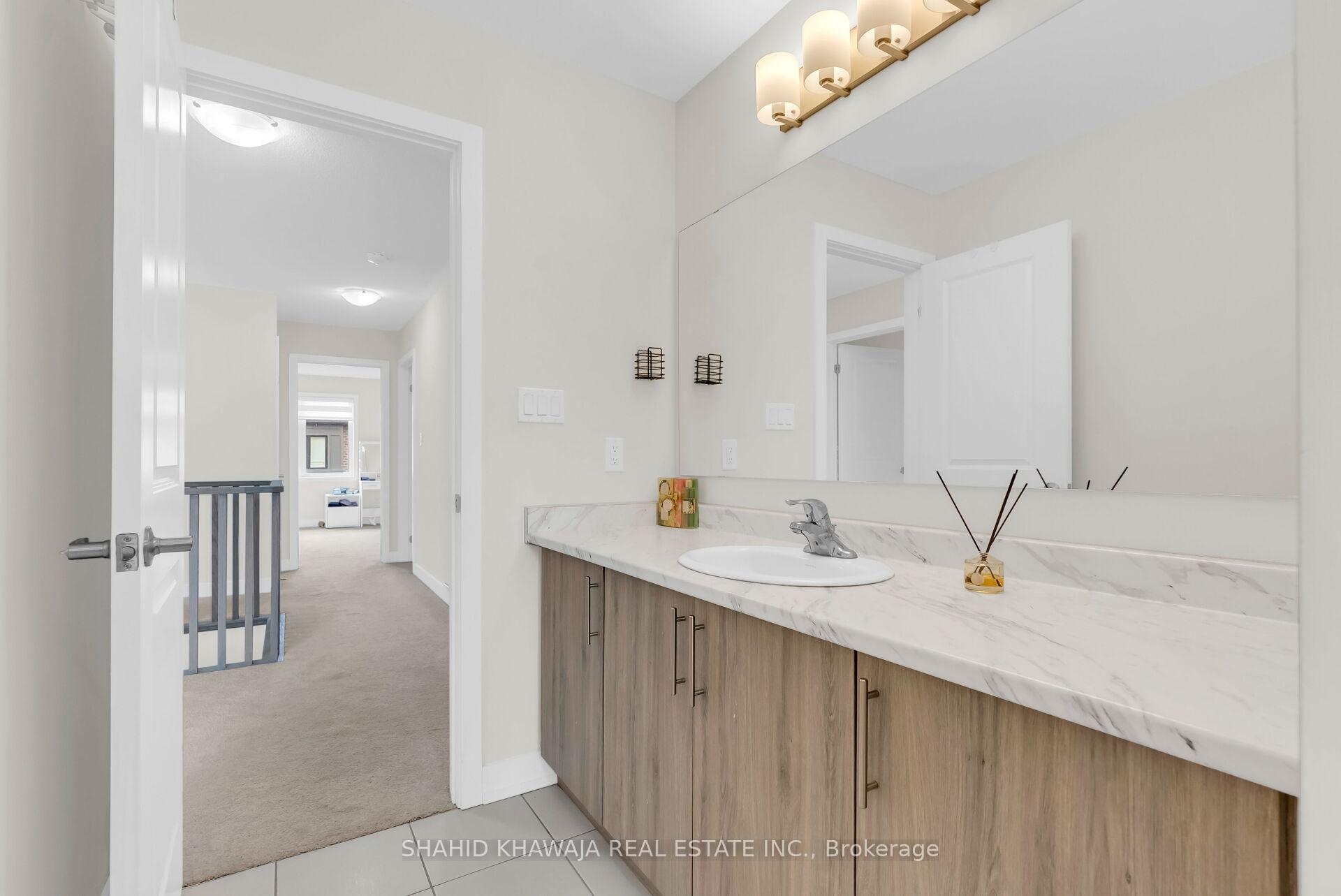 641 Leatherleaf Landing