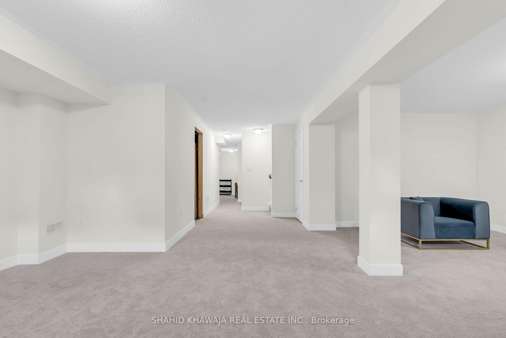 641 Leatherleaf Landing