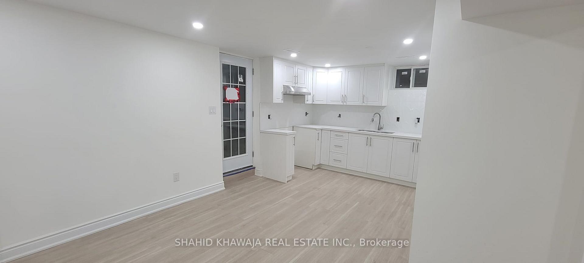 5214 Sundial Court