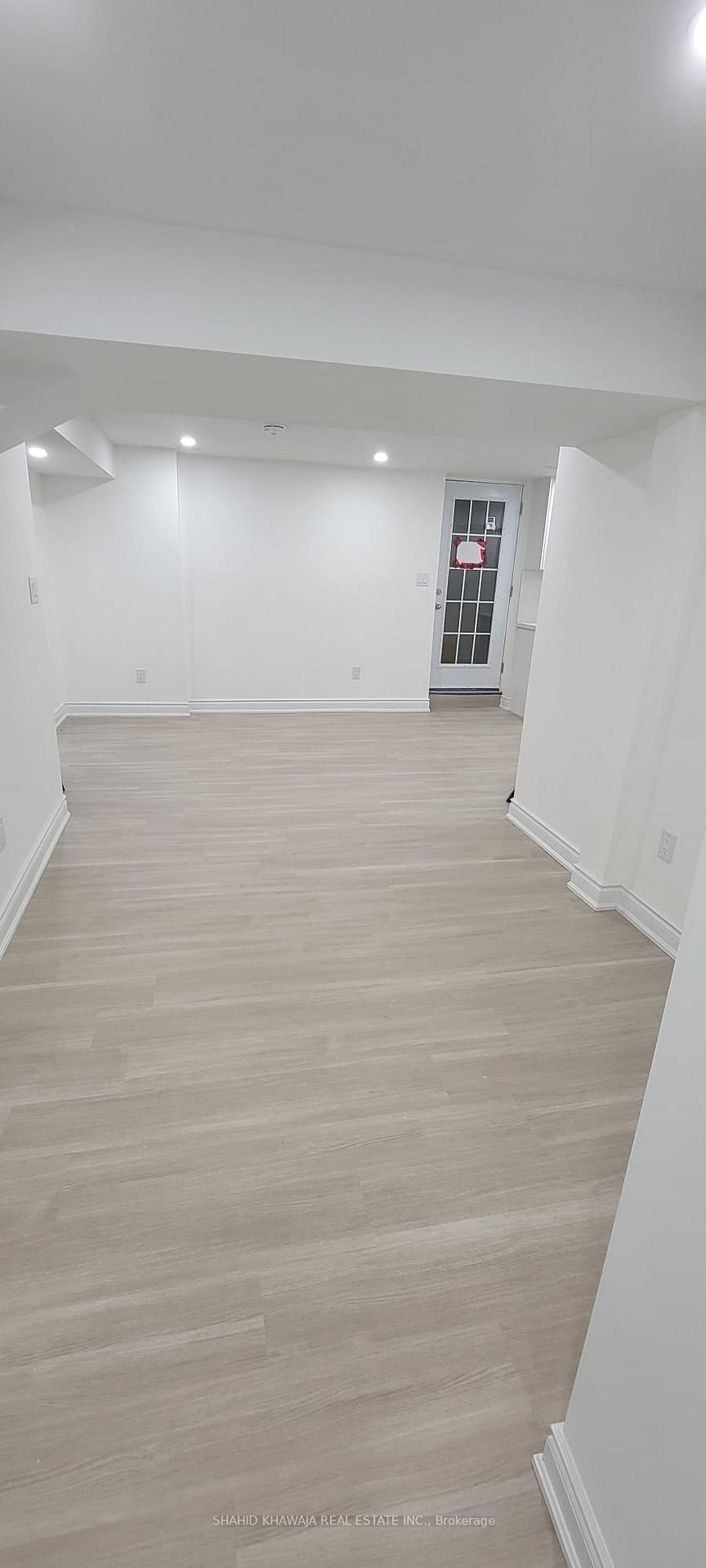 5214 Sundial Court