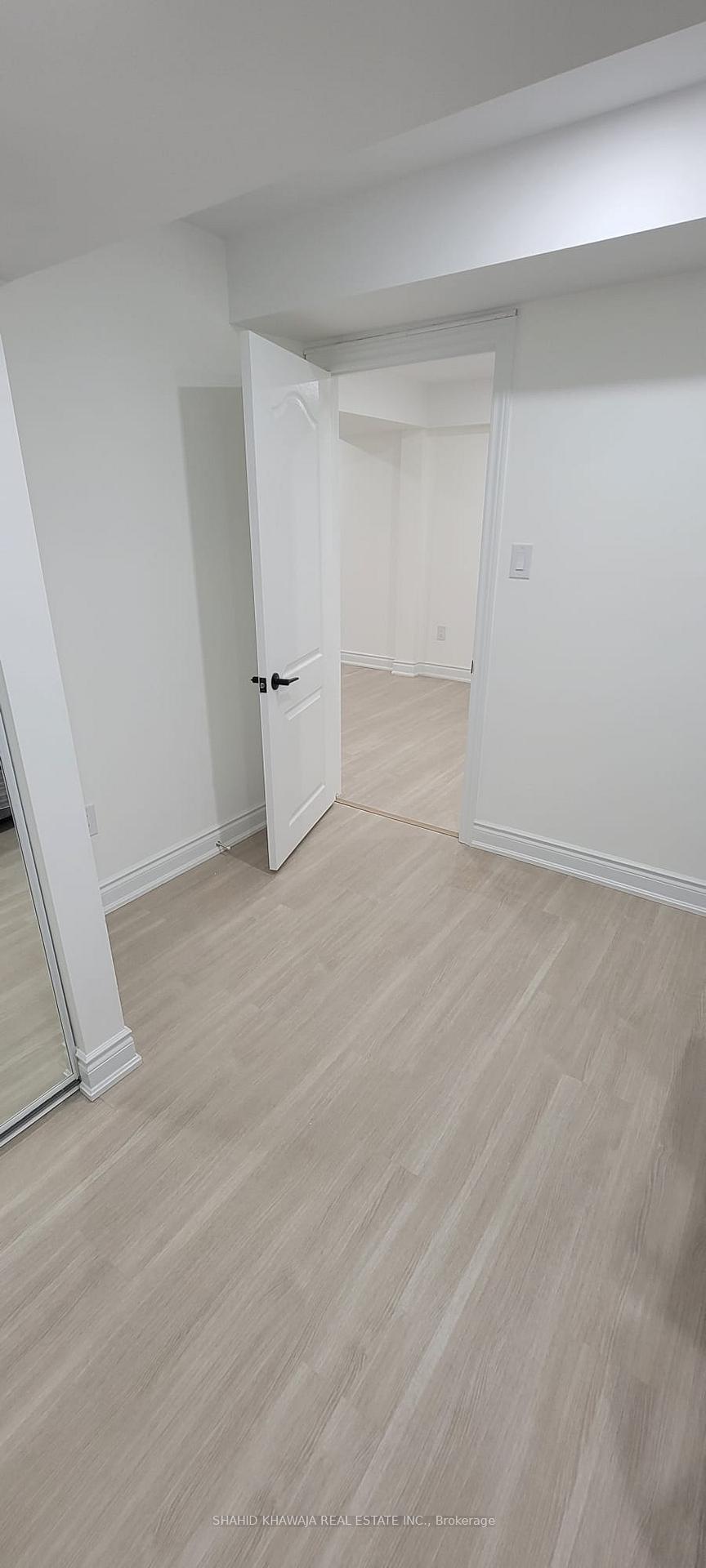 5214 Sundial Court