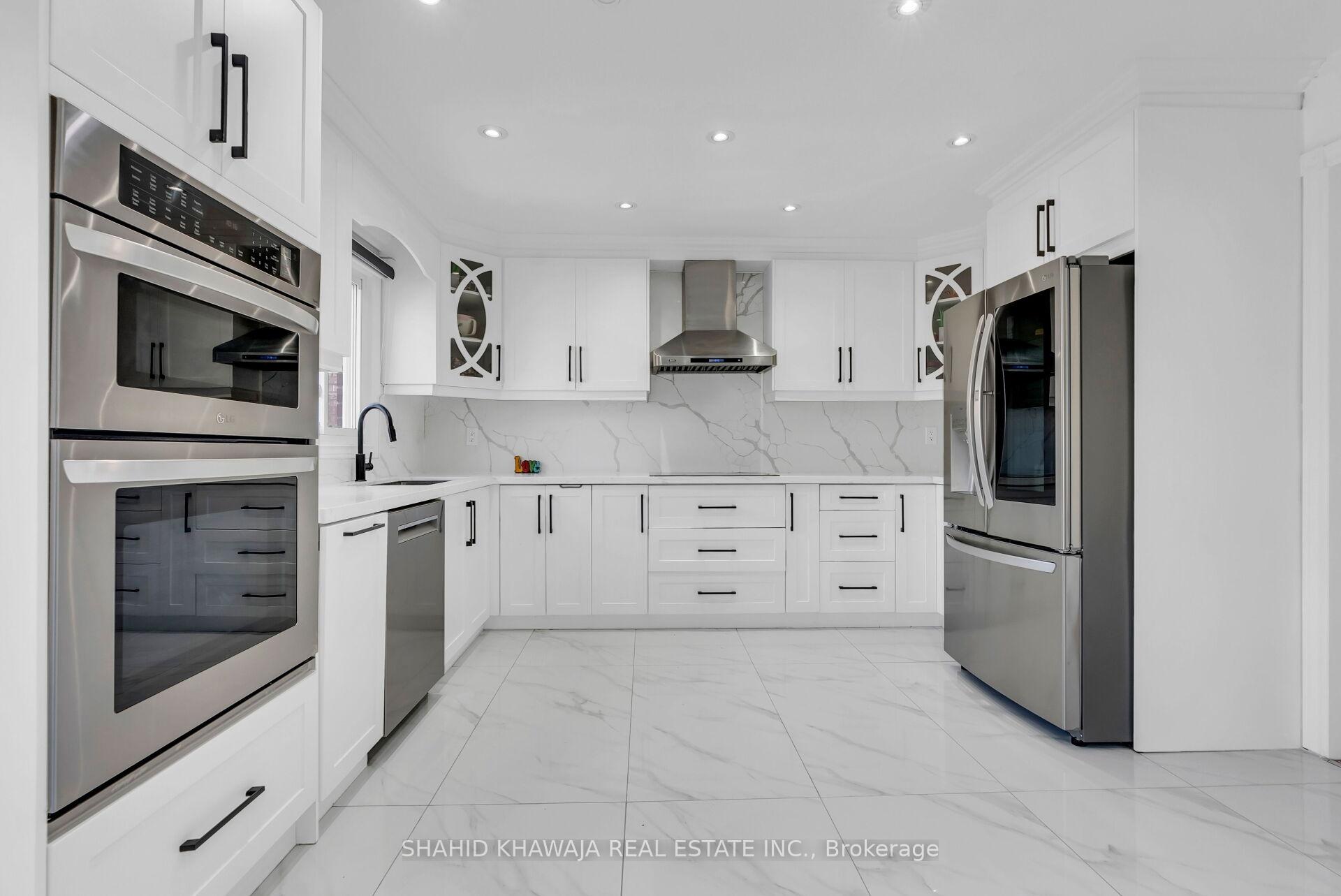5214 Sundial Court