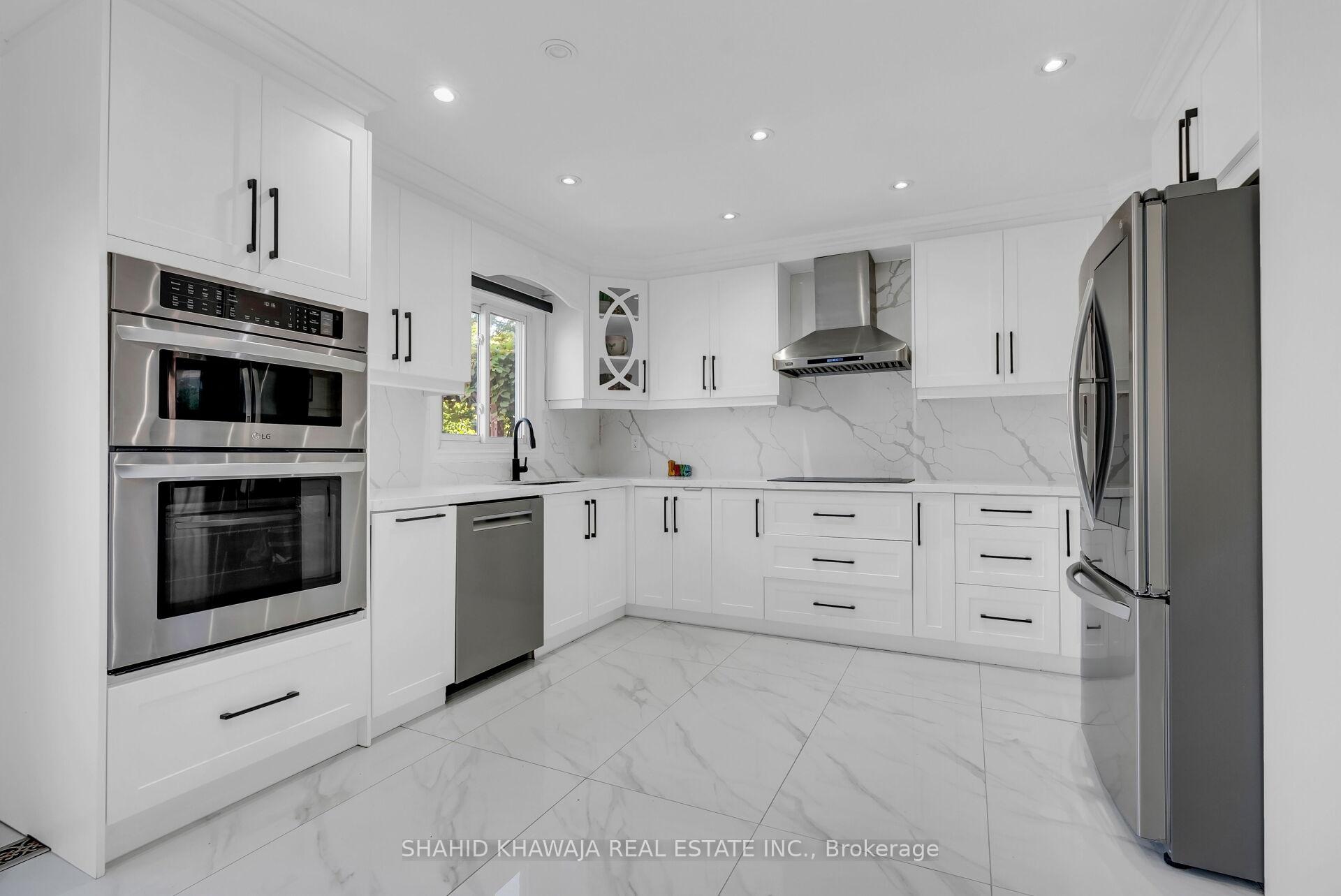 5214 Sundial Court