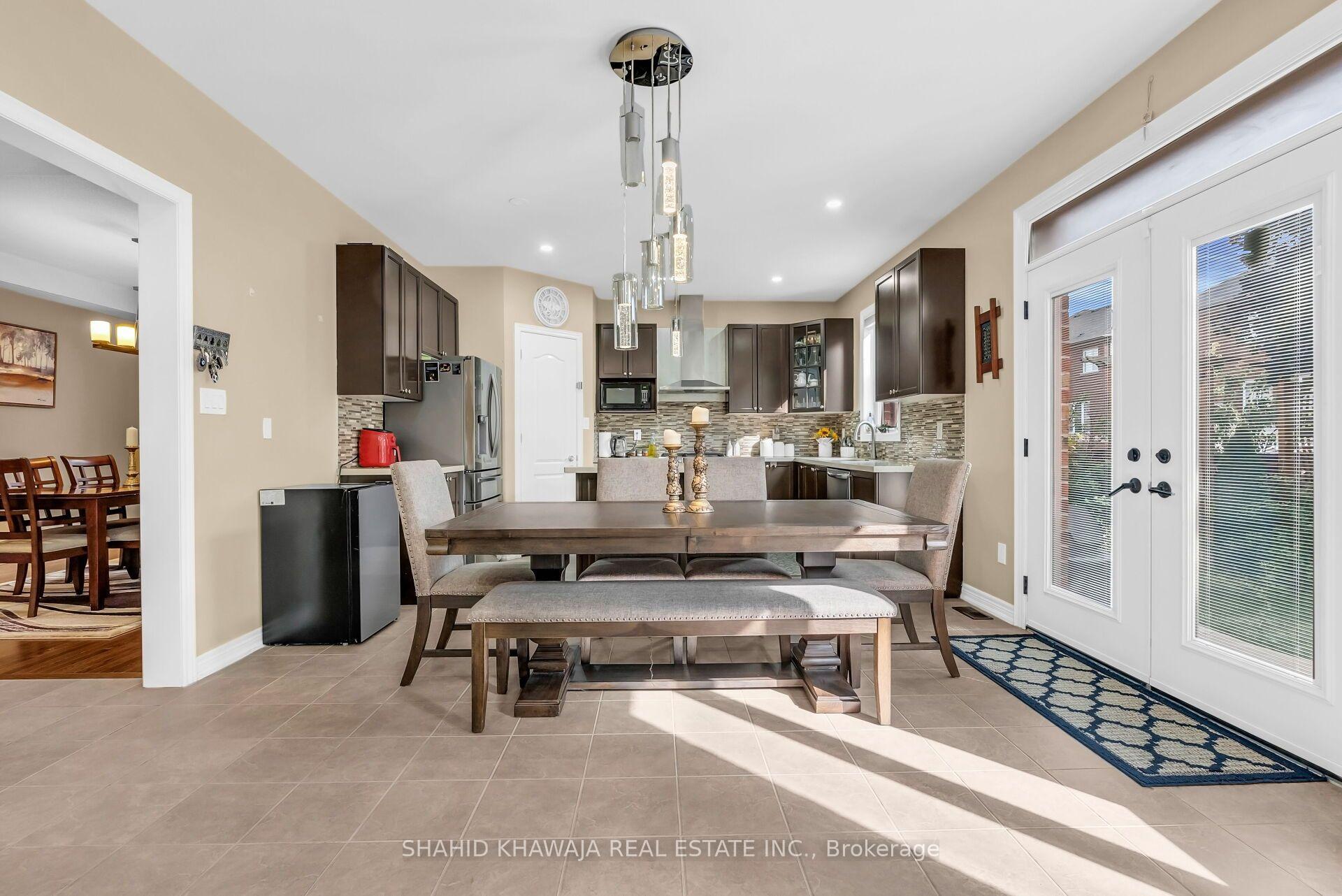 26 Pine Island Way