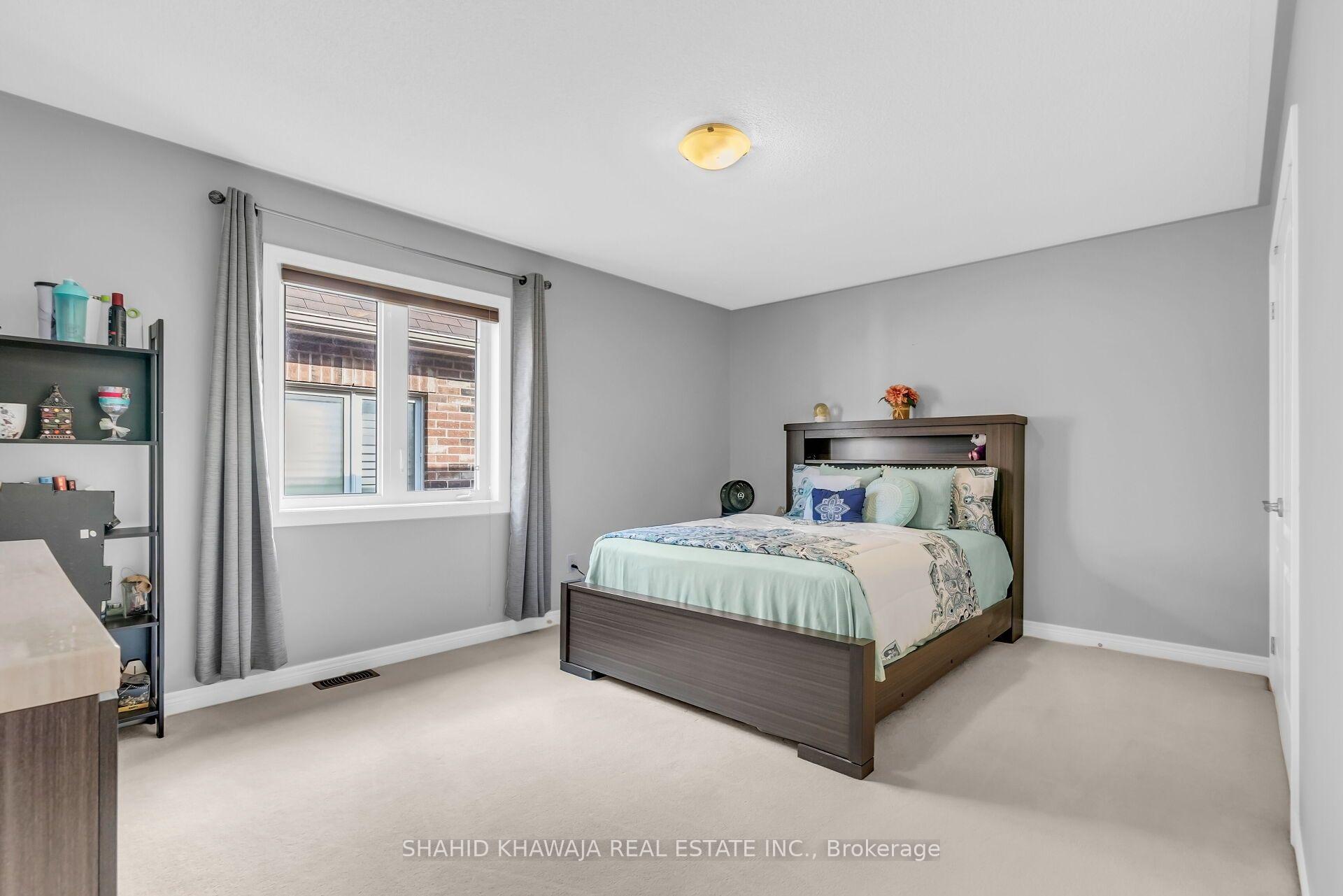 26 Pine Island Way
