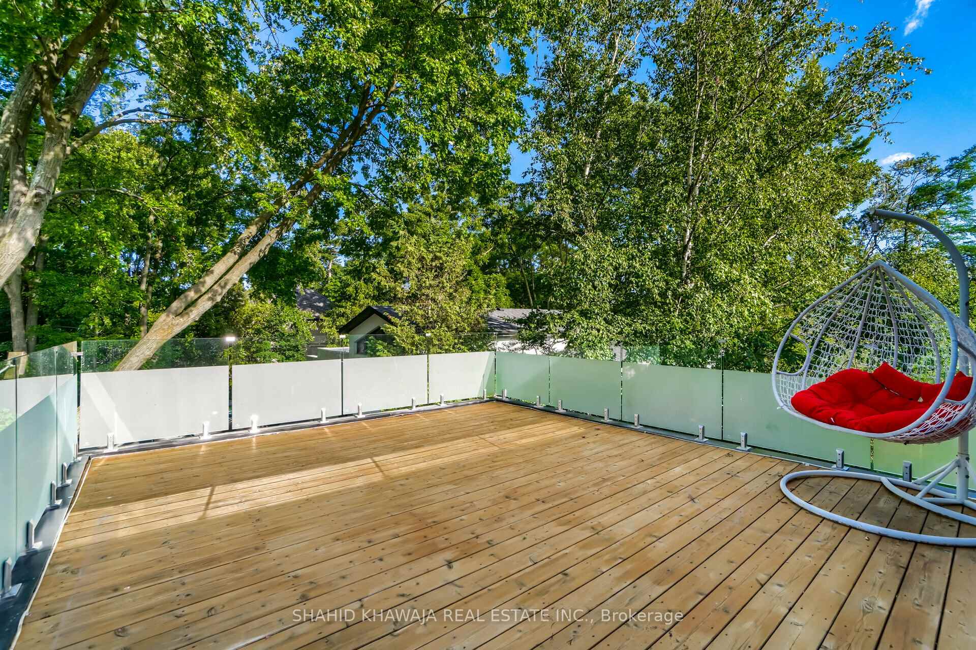 560 Shenandoah Drive