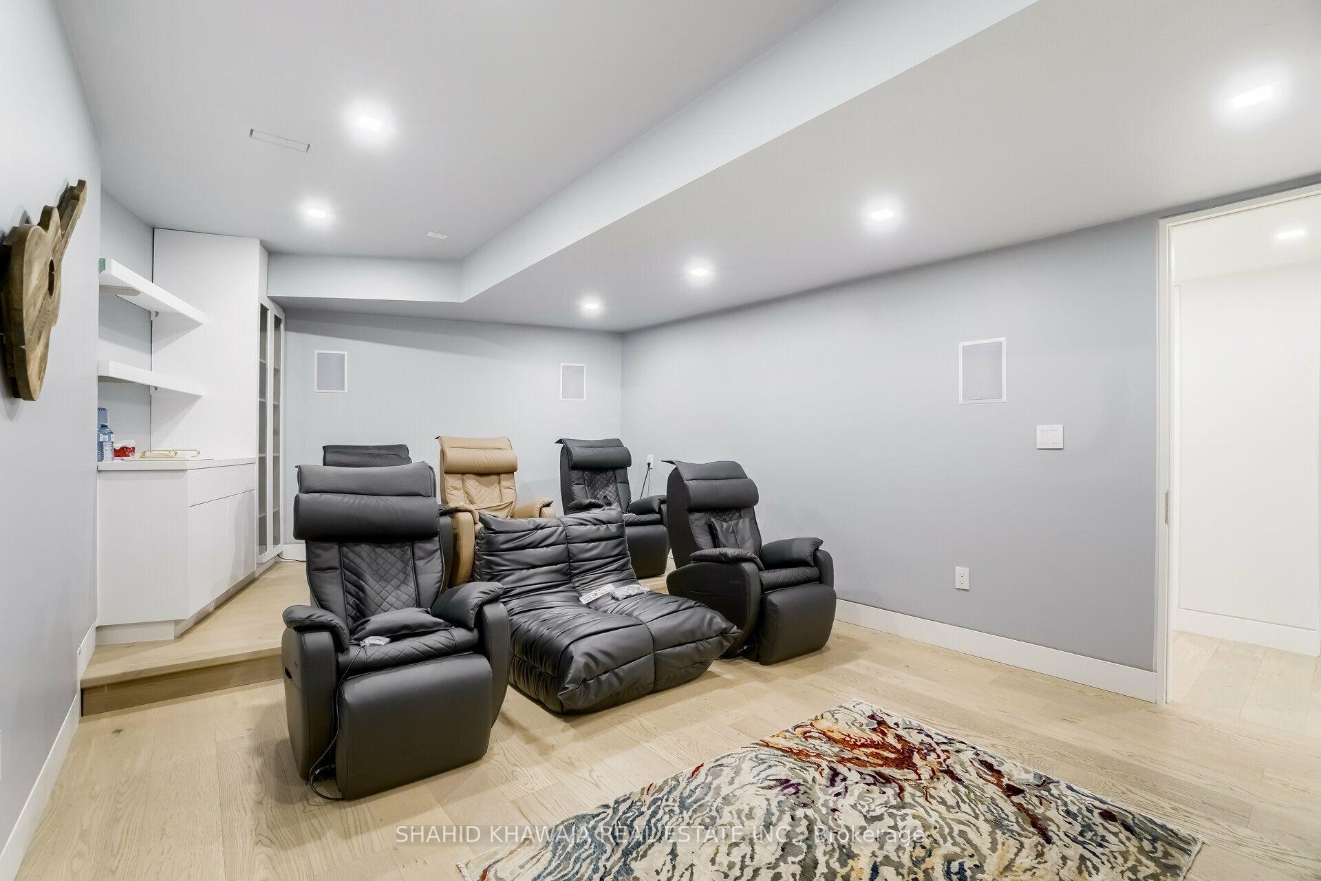 560 Shenandoah Drive