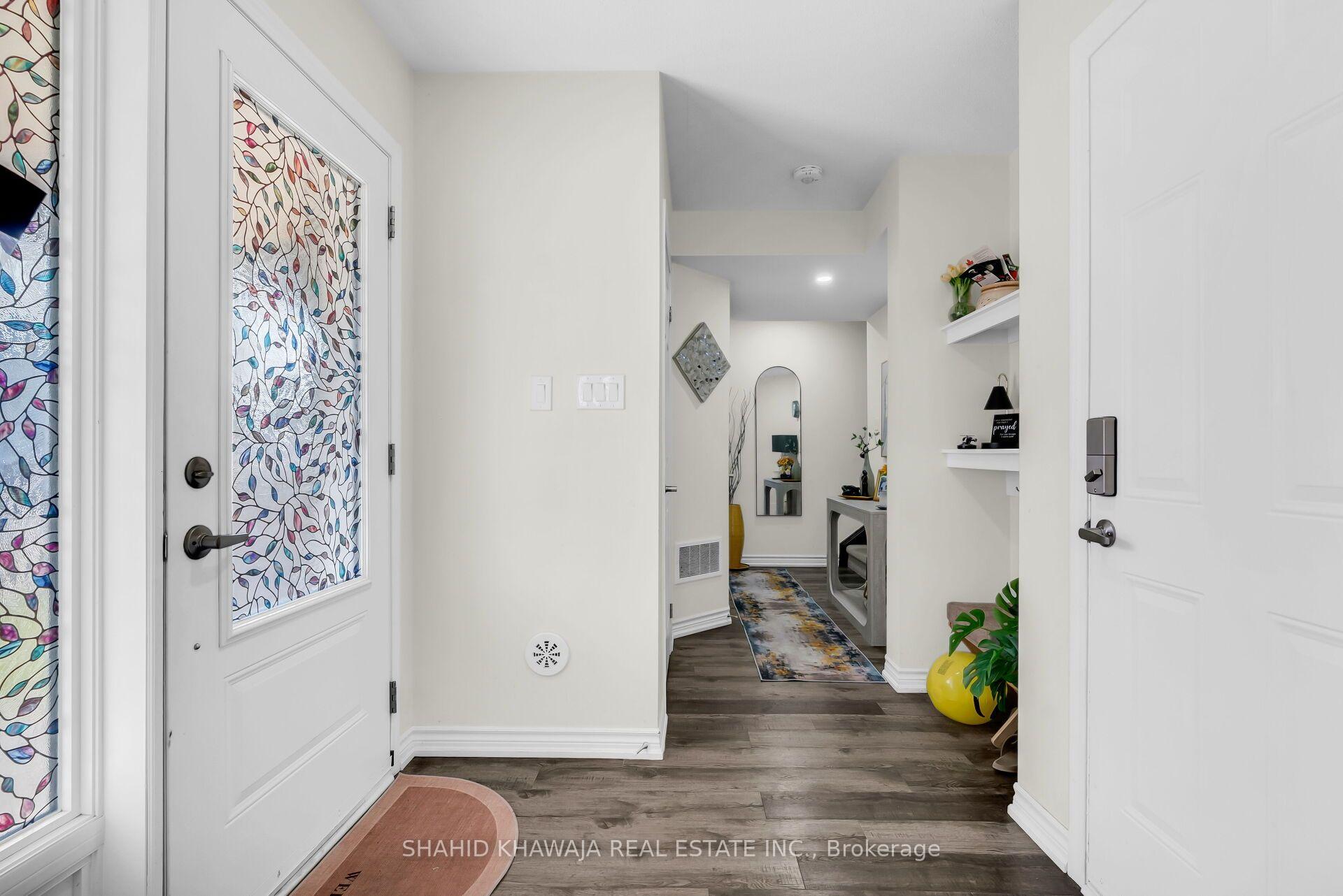 875 Sumac Crescent