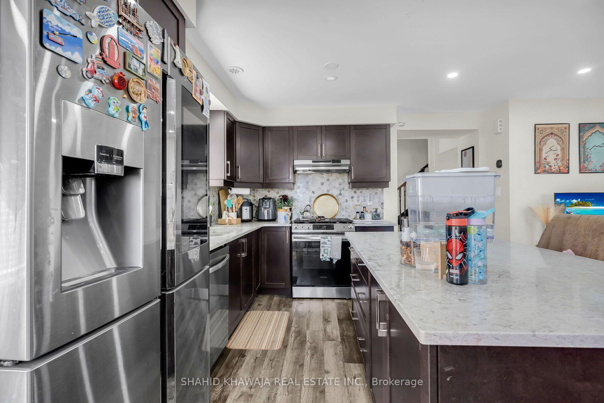 875 Sumac Crescent