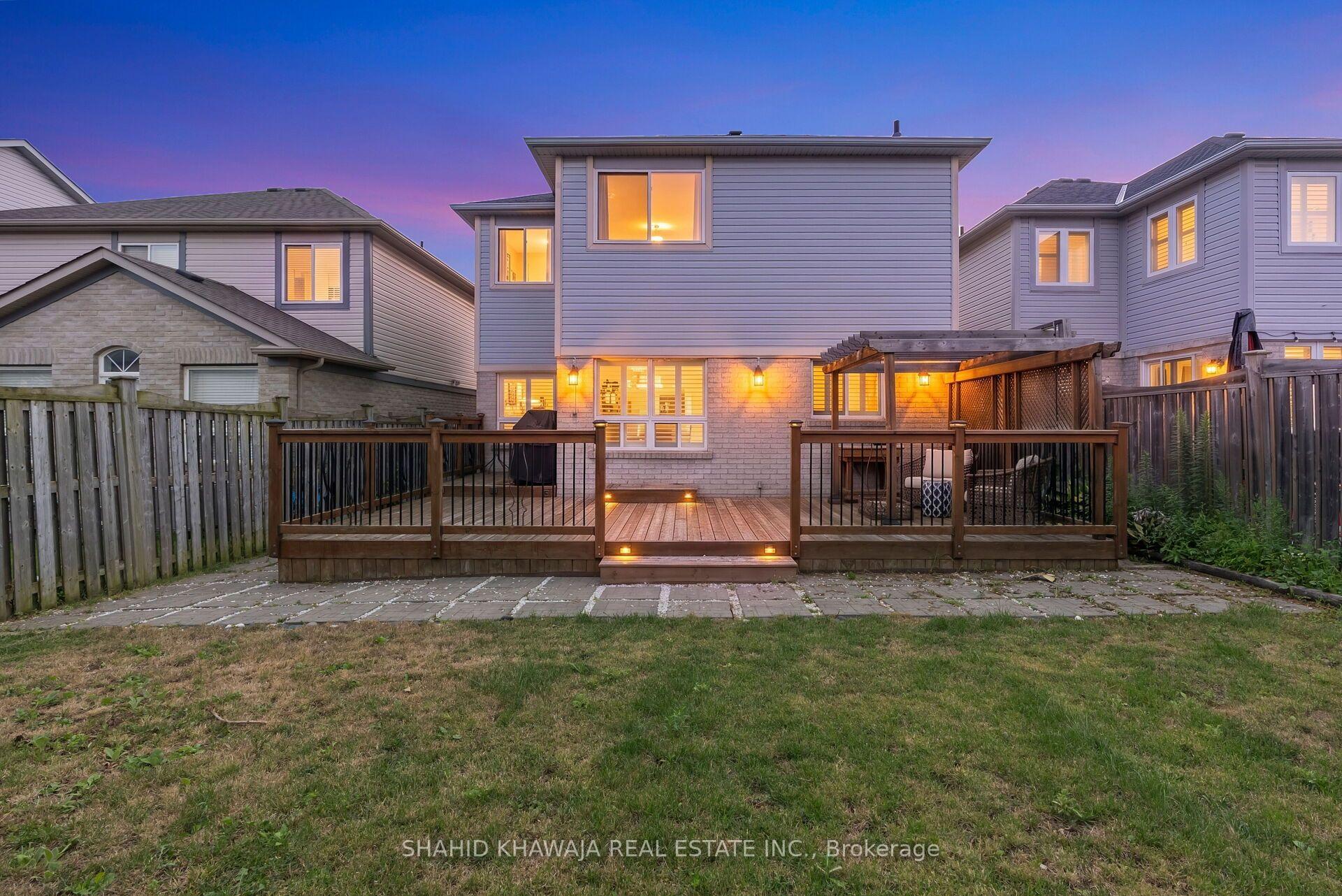 1078 Easterbrook Crescent