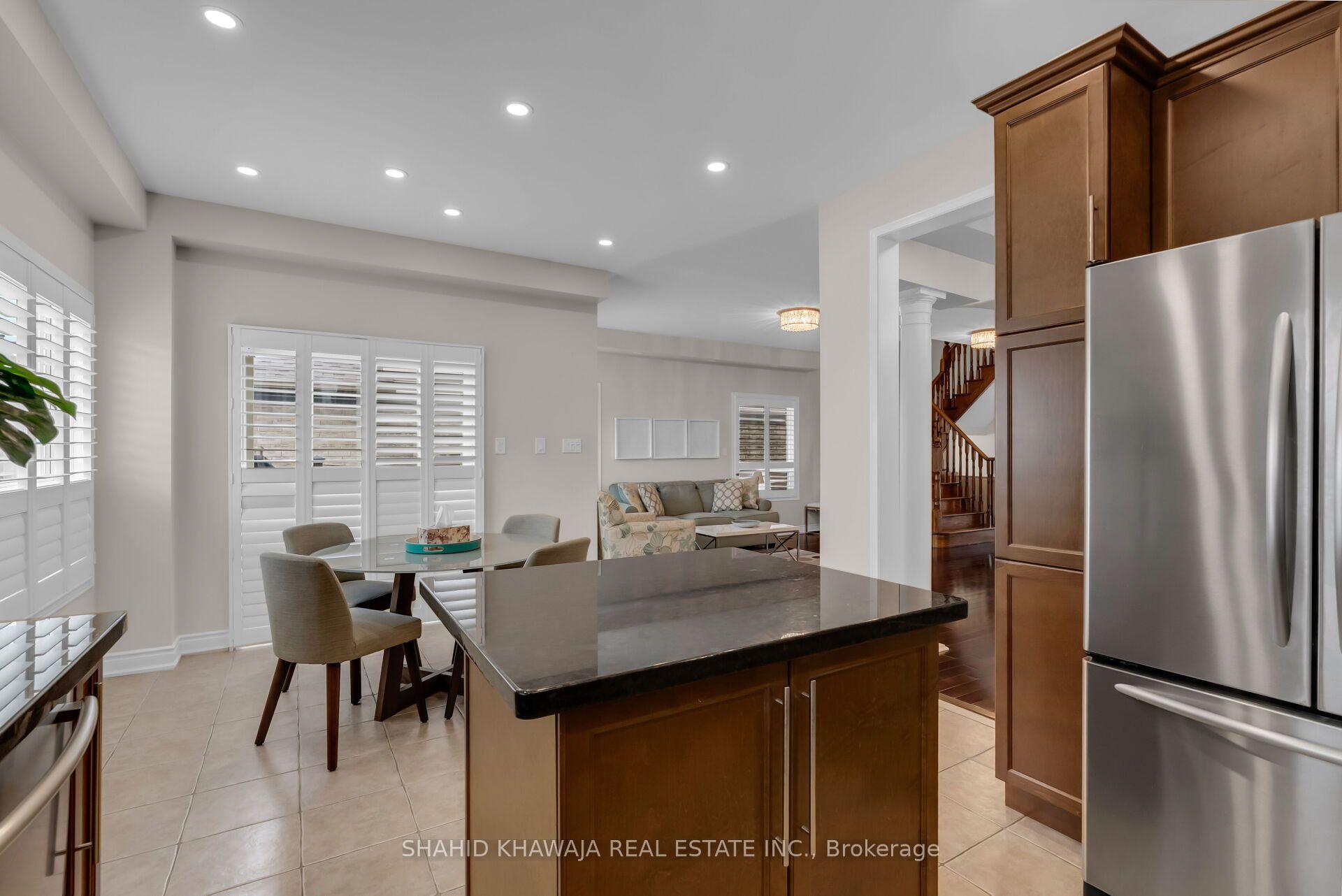 1078 Easterbrook Crescent