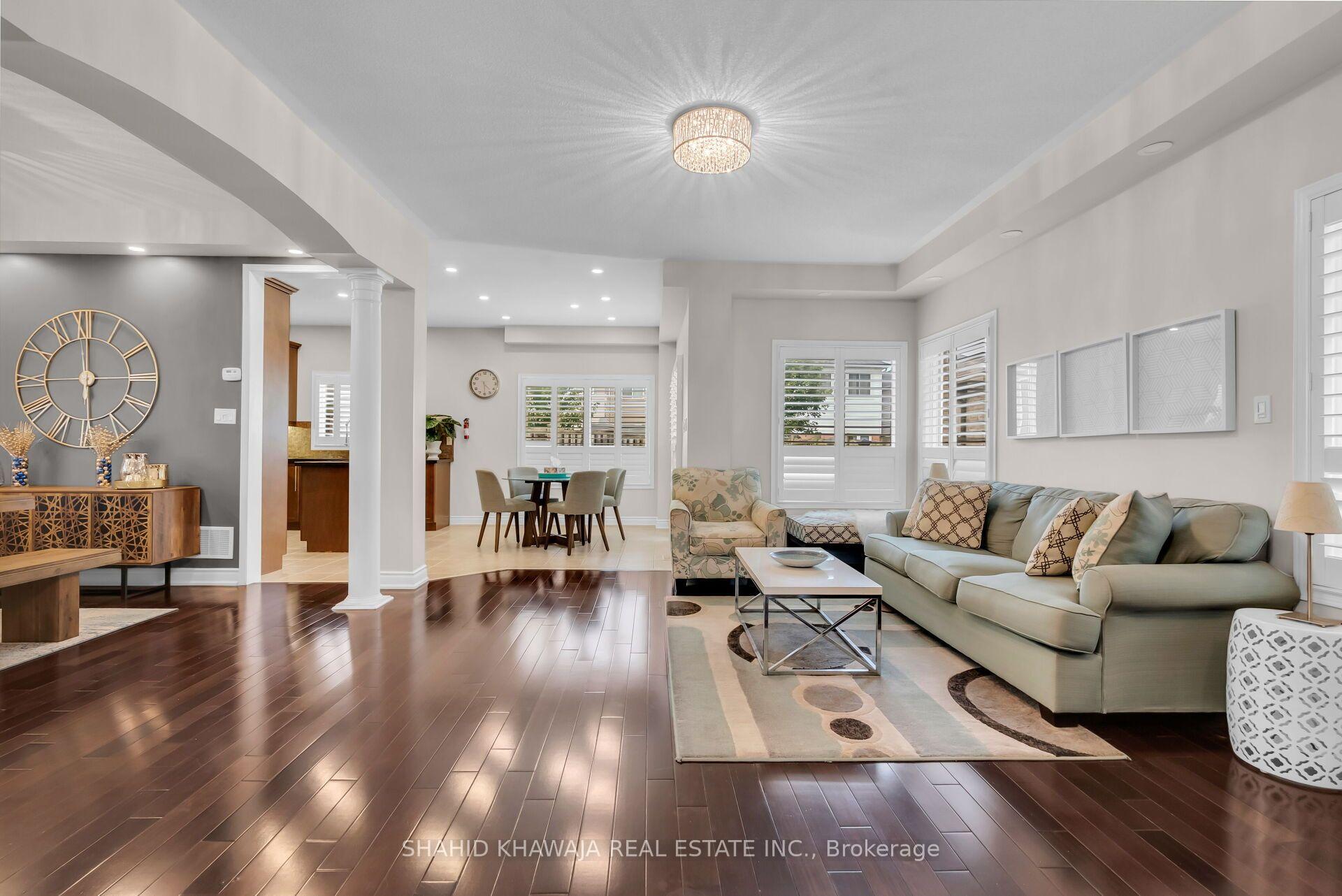 1078 Easterbrook Crescent