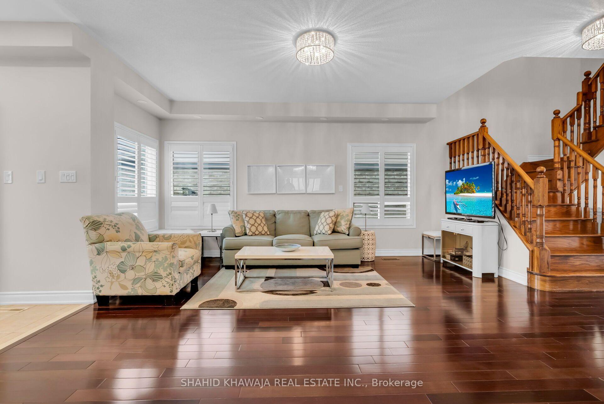 1078 Easterbrook Crescent