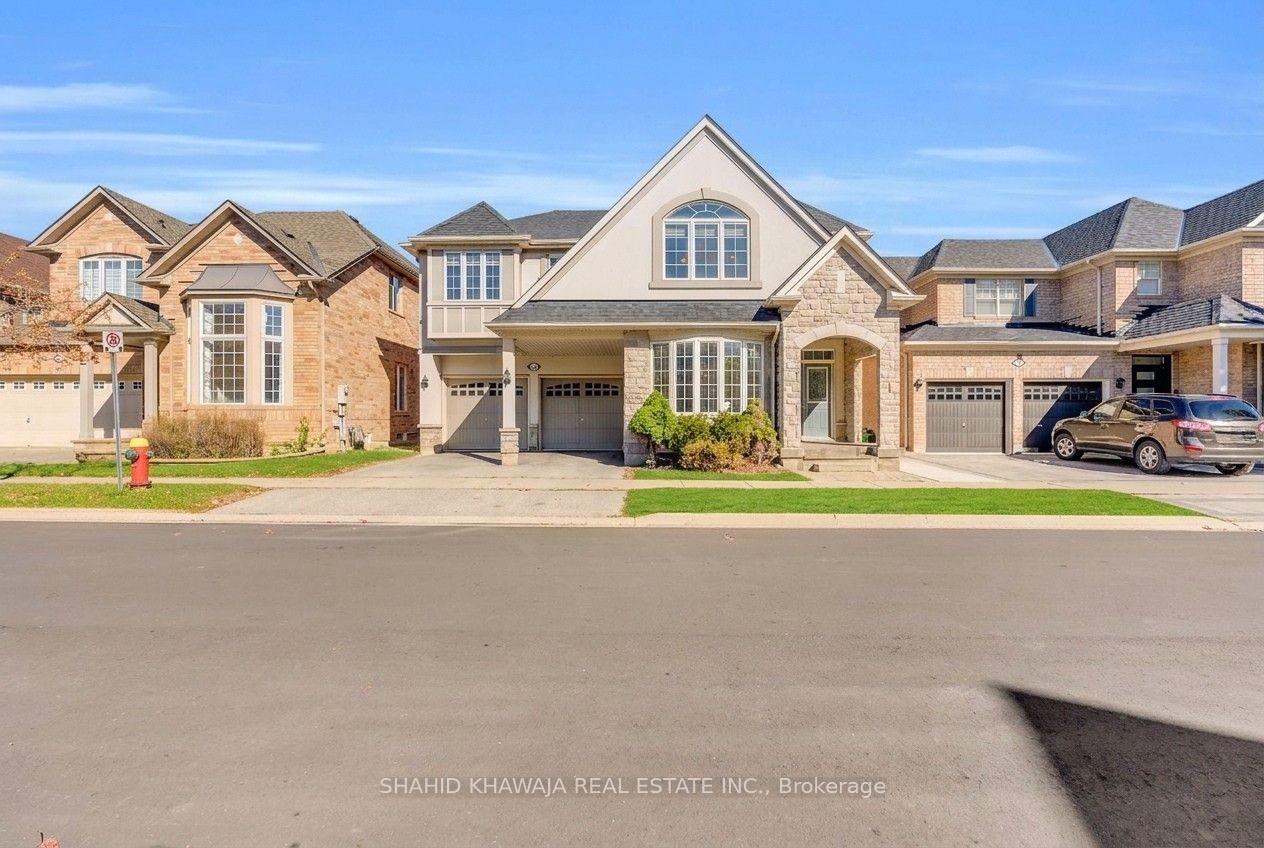 1493 Marshall Crescent