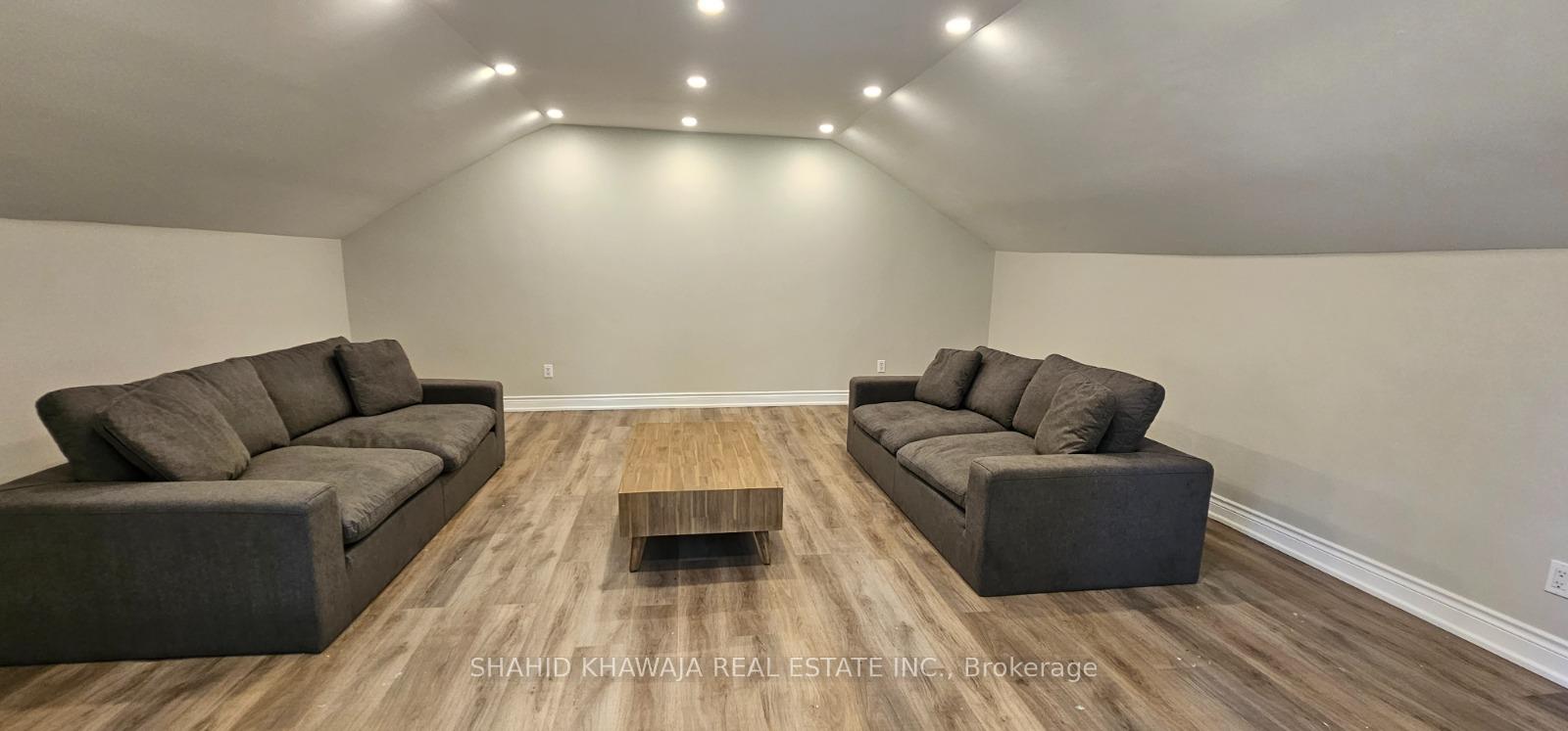 716 Artaban Road