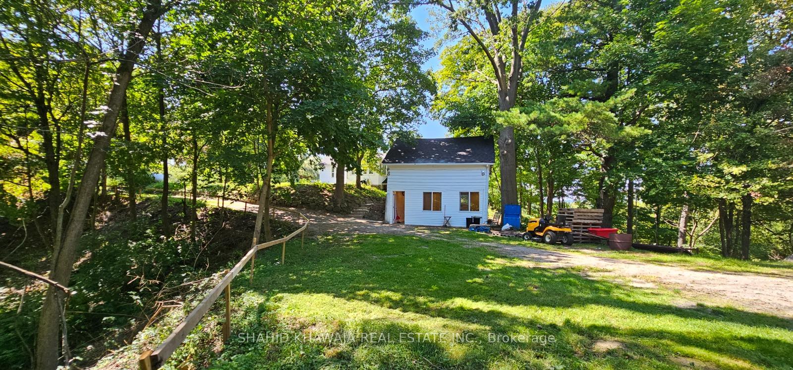 716 Artaban Road