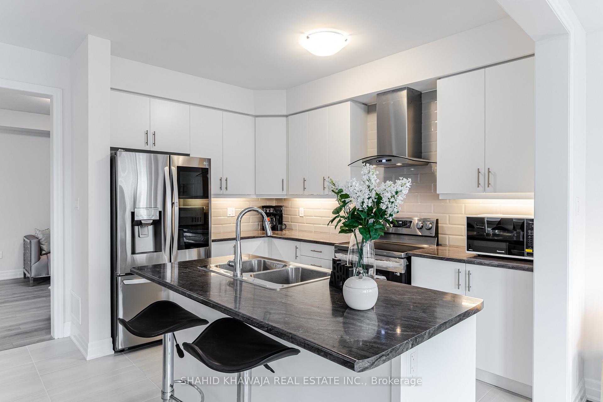 9241 White Oak Avenue