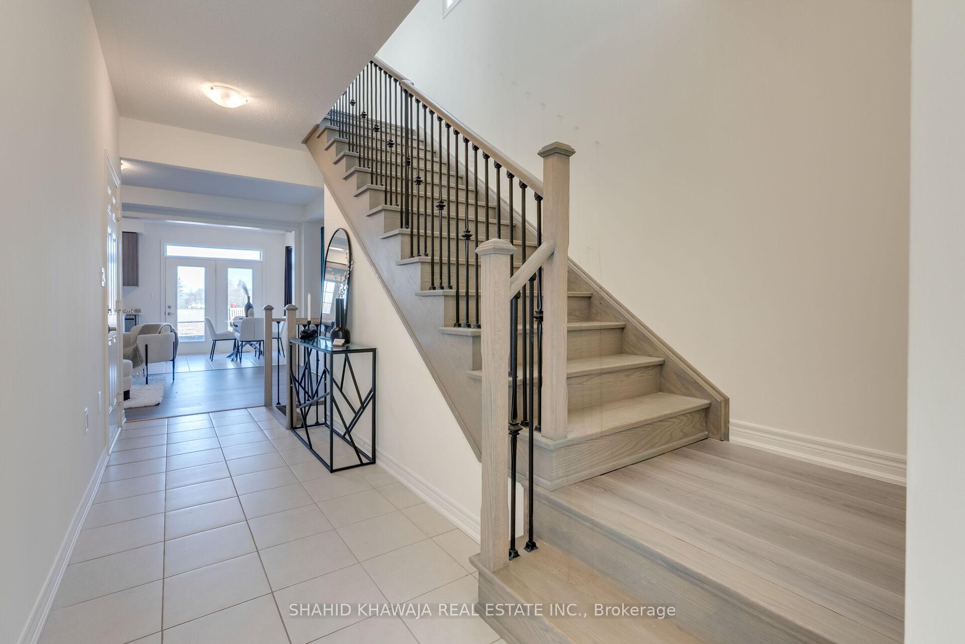 62 Holcomb Terrace