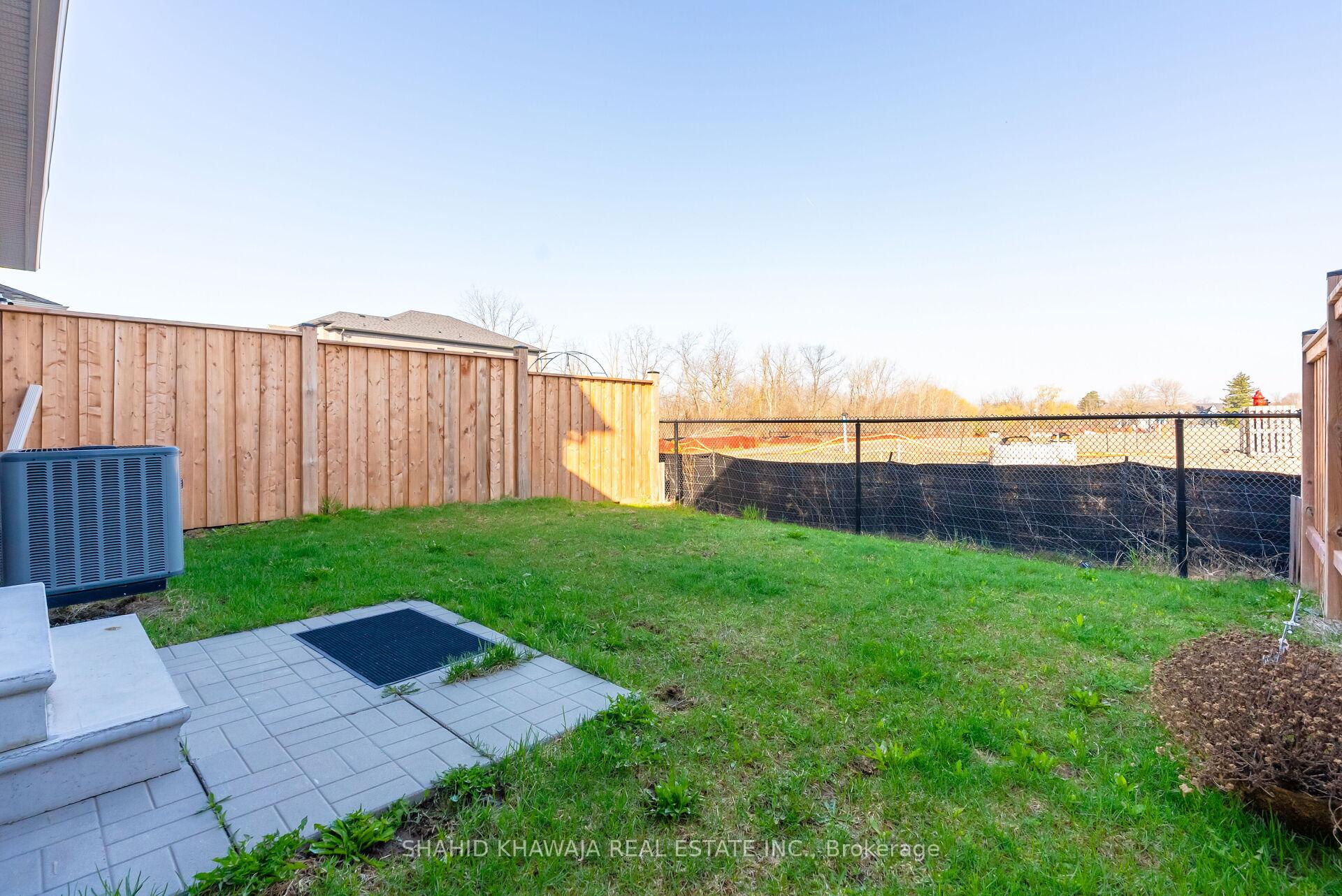 62 Holcomb Terrace