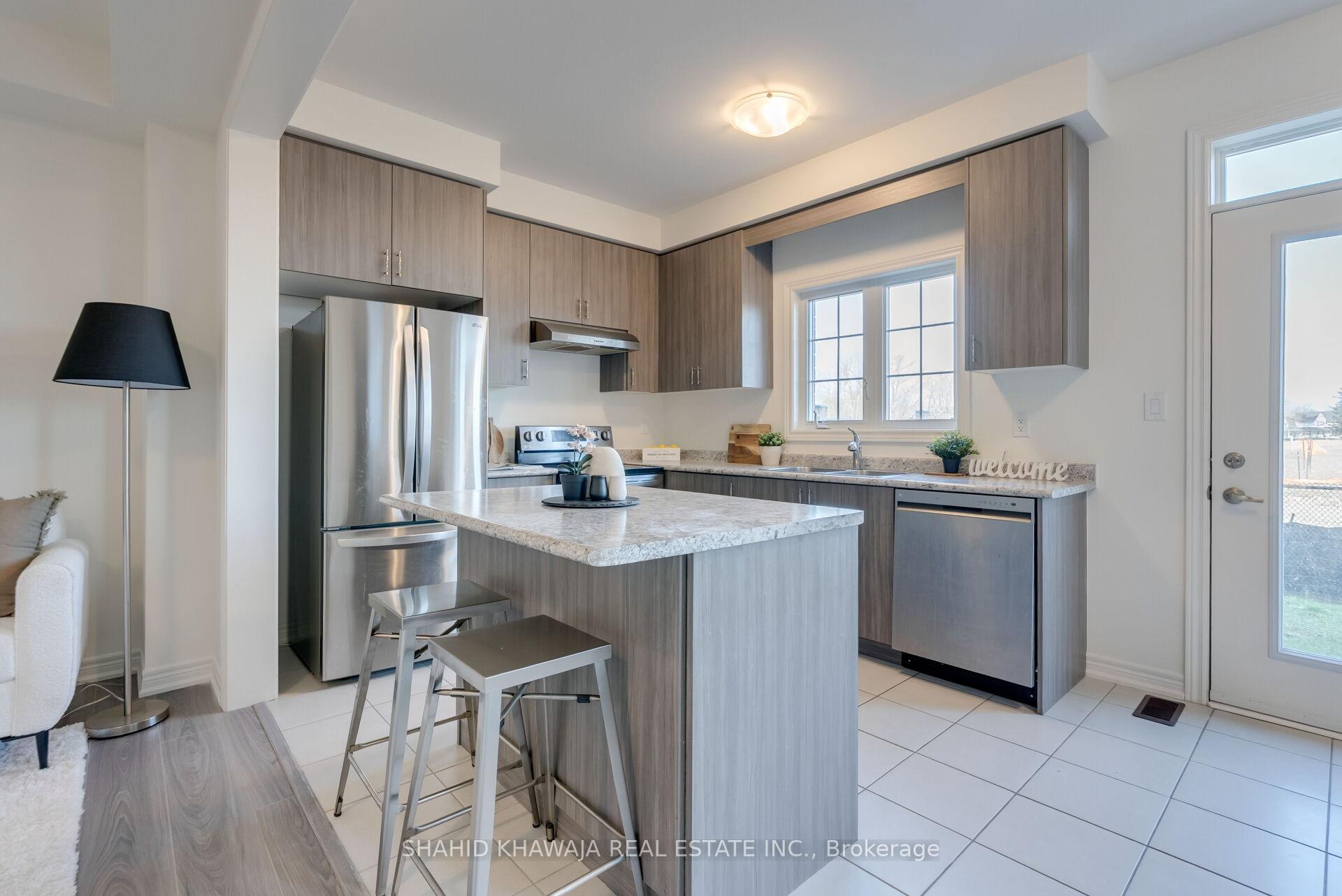 62 Holcomb Terrace