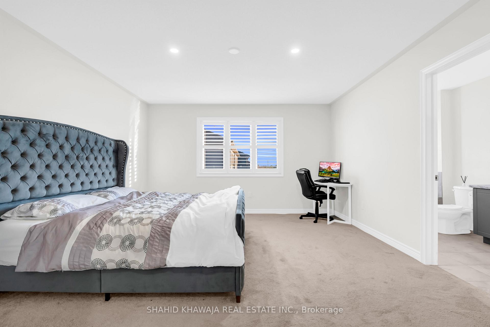 15 Bentgrass Drive