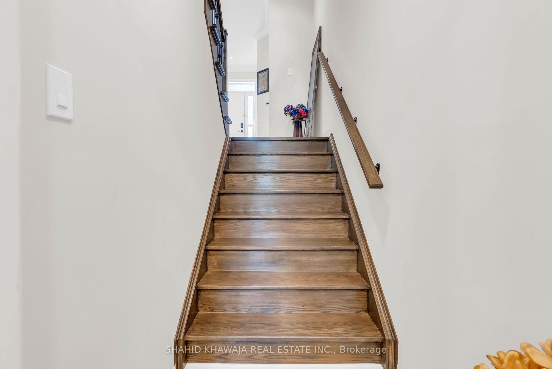 49 Candlewood Court