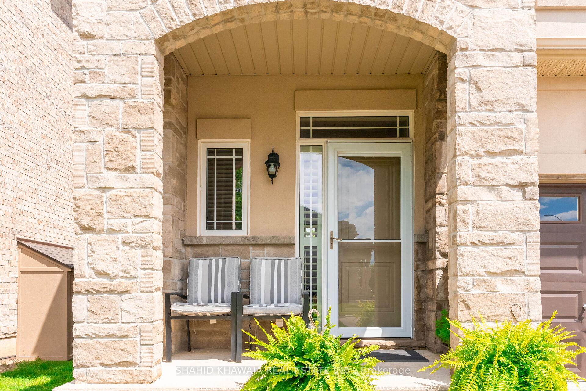 49 Candlewood Court
