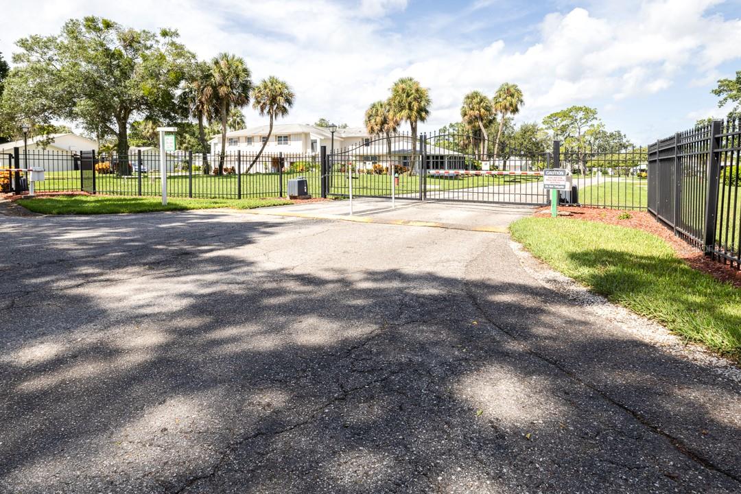 3263 38TH STREET S #C