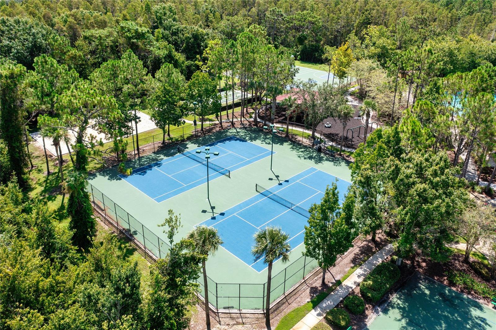 1700 LEYBOURNE LOOP LOOP