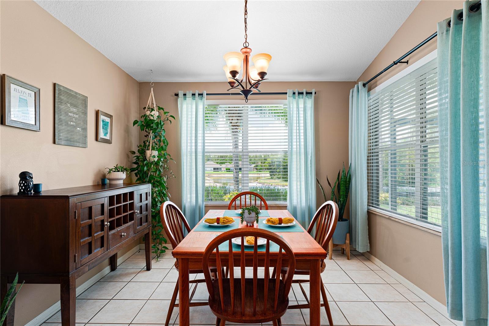 1700 LEYBOURNE LOOP LOOP