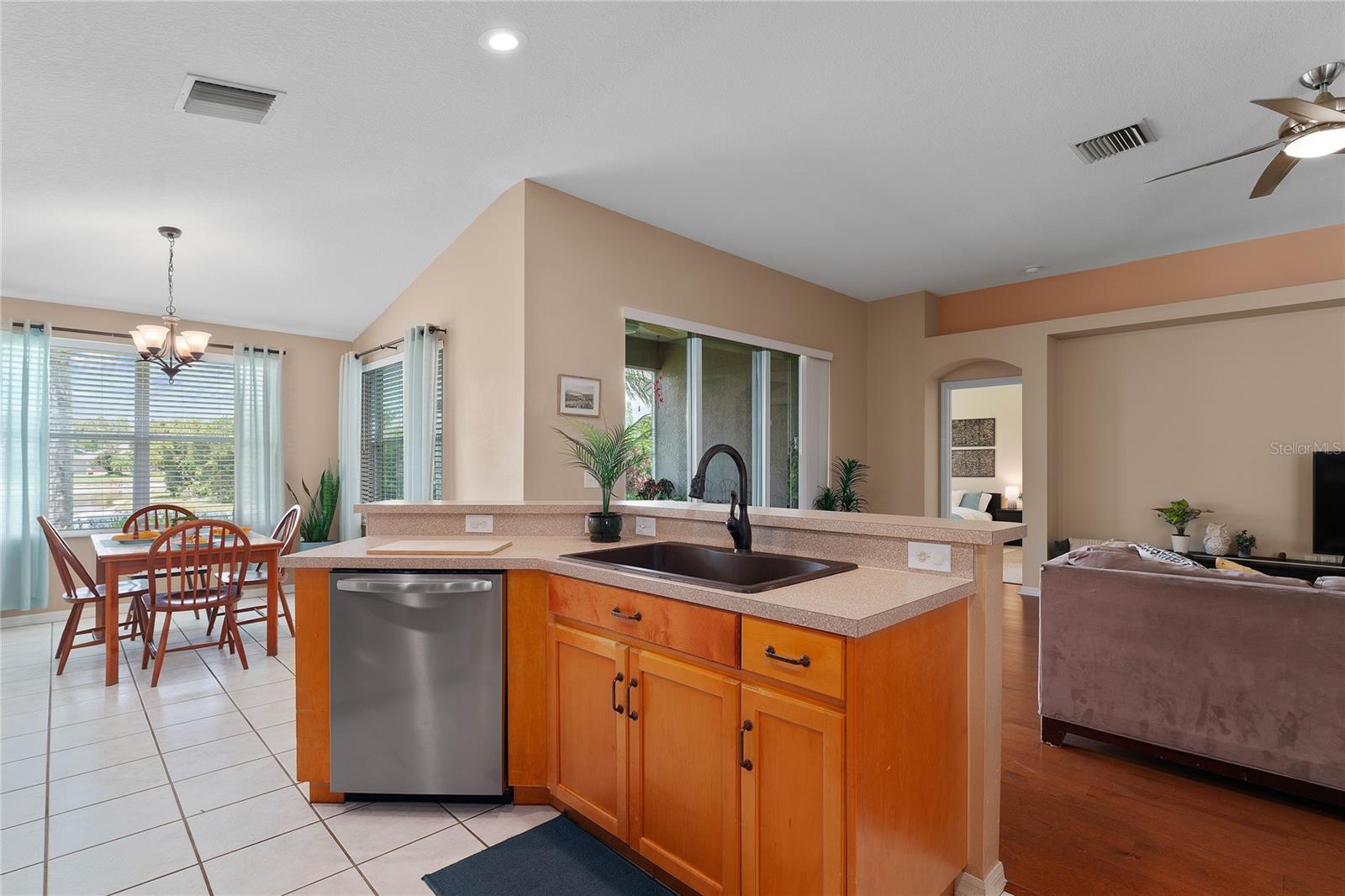 1700 LEYBOURNE LOOP LOOP