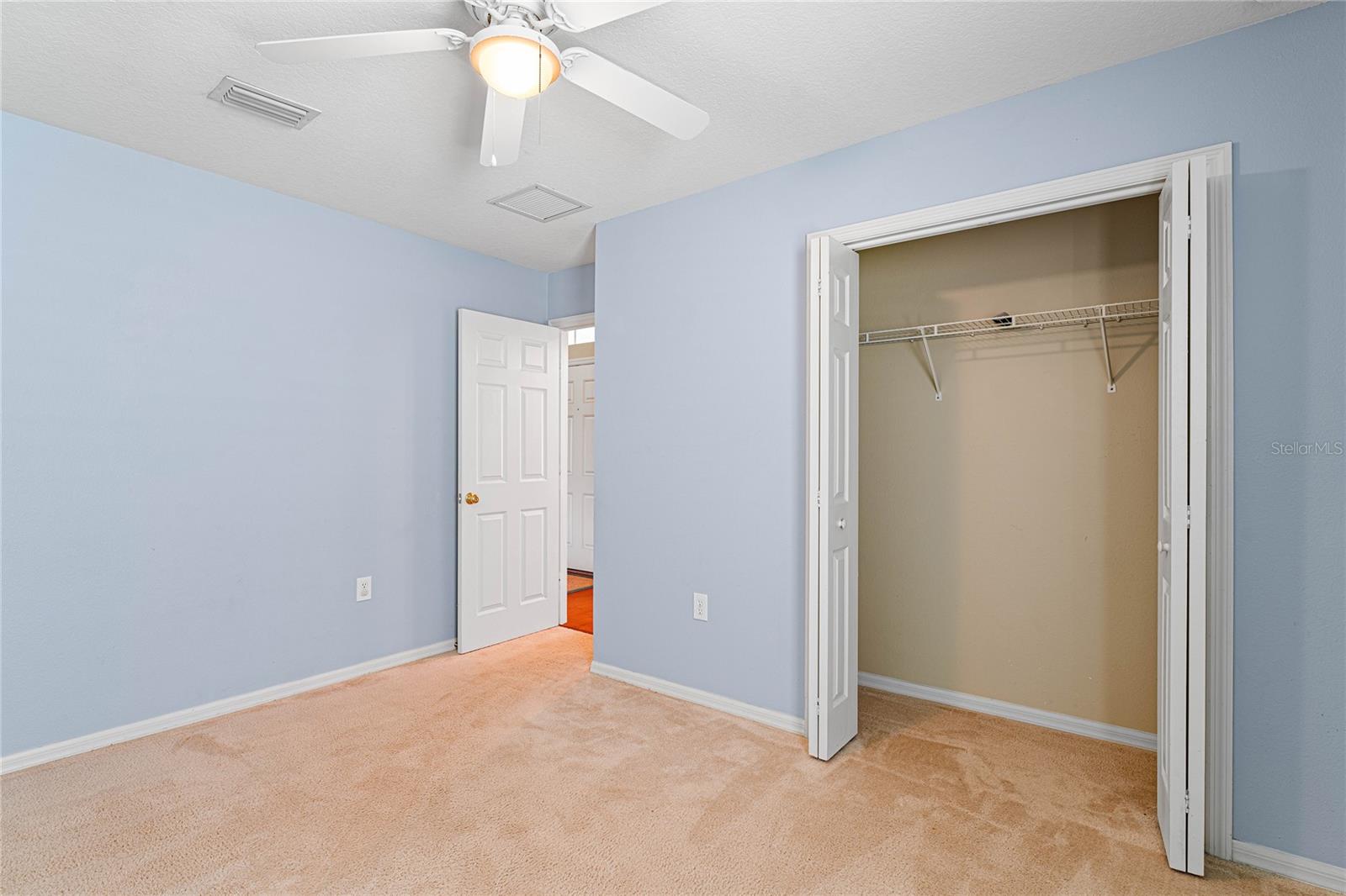 1700 LEYBOURNE LOOP LOOP