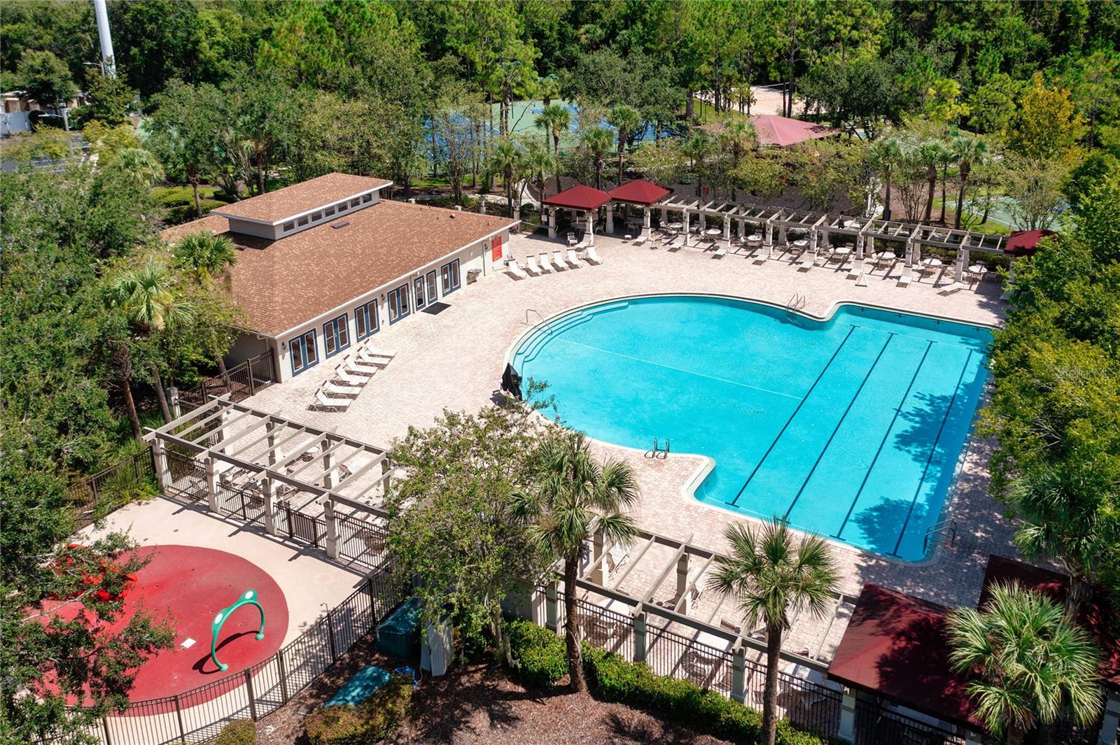 1700 LEYBOURNE LOOP LOOP