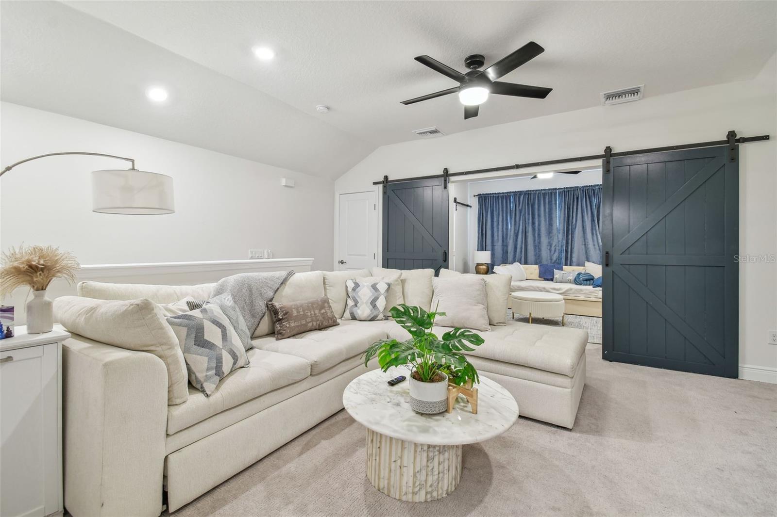 6107 NIKKI LANE LN