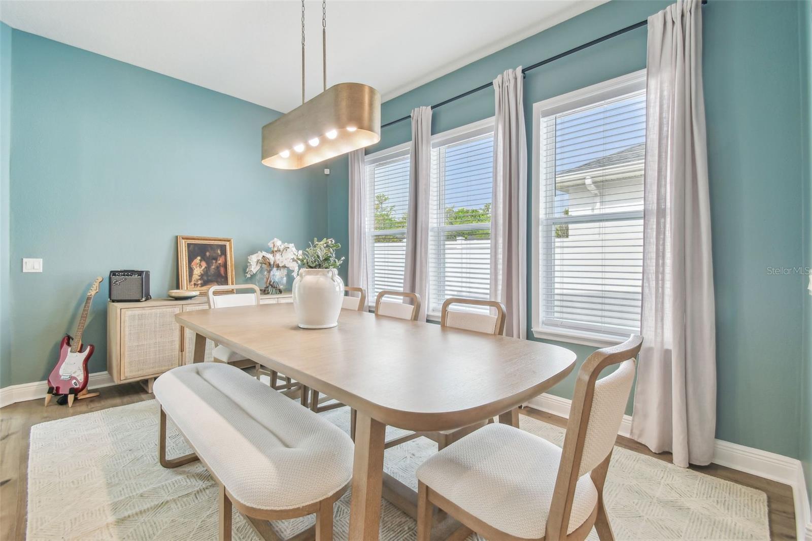 6107 NIKKI LANE LN