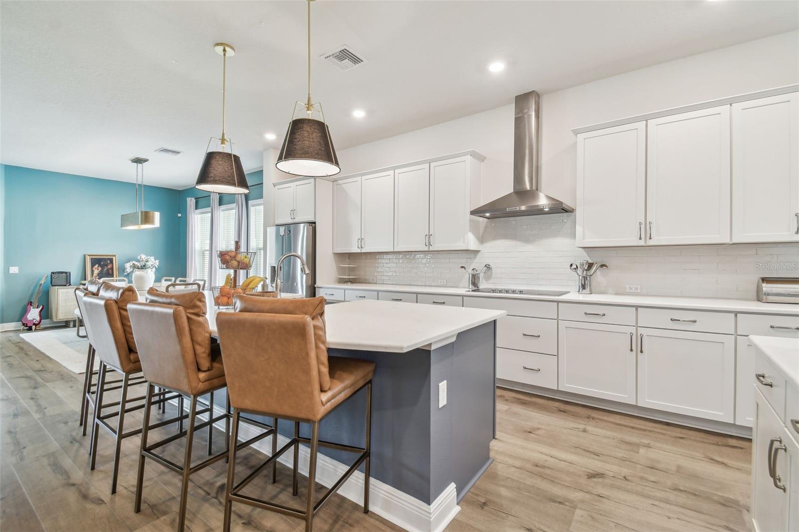 6107 NIKKI LANE LN