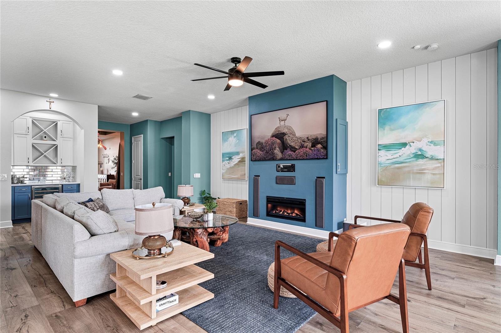 6107 NIKKI LANE LN