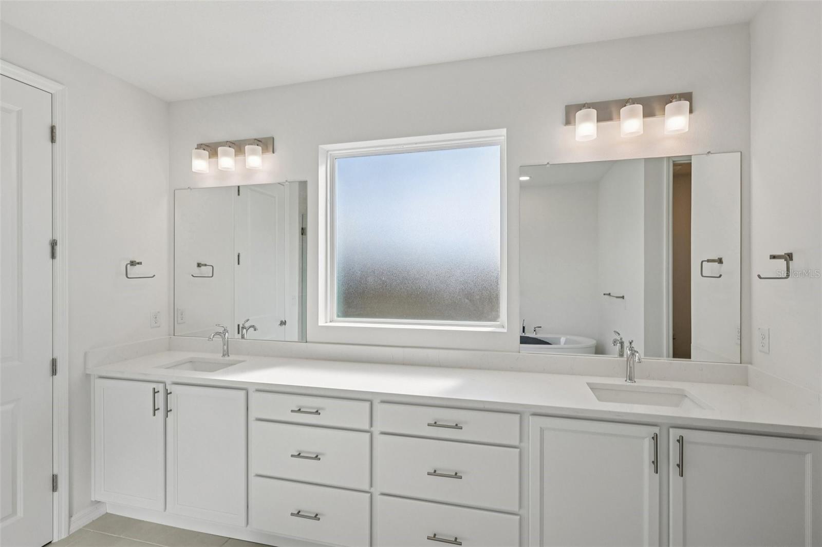 3686 ROCKY ISLAND RD