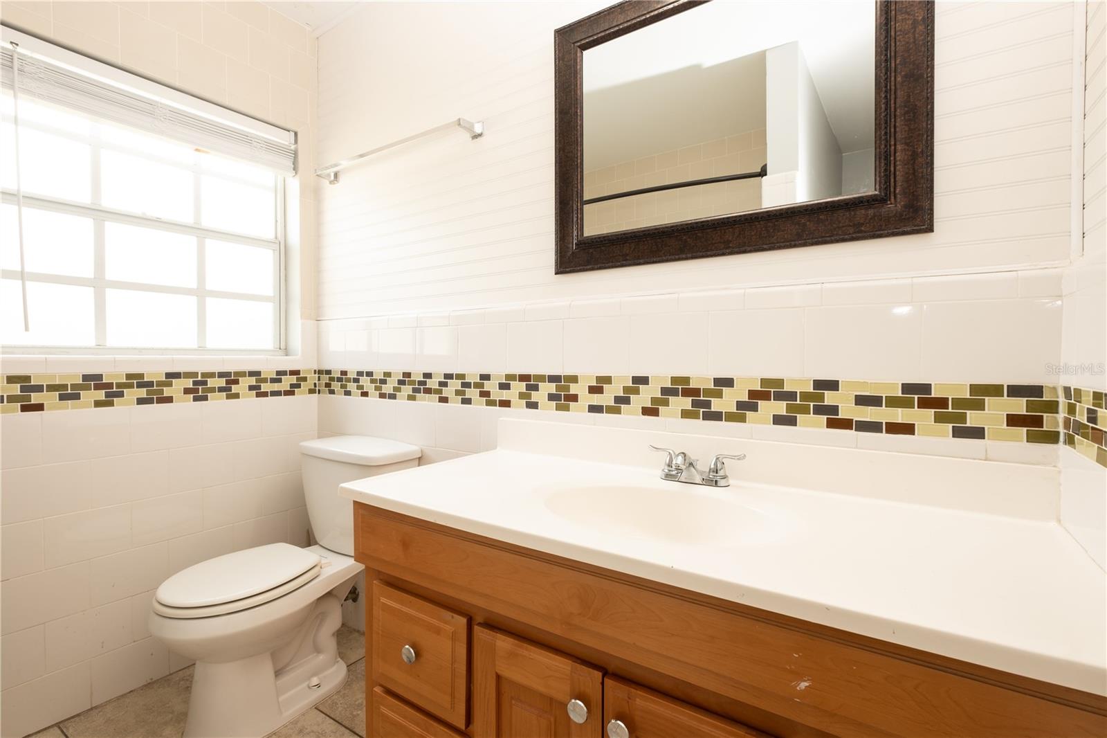 10235 N FLEETWOOD DR