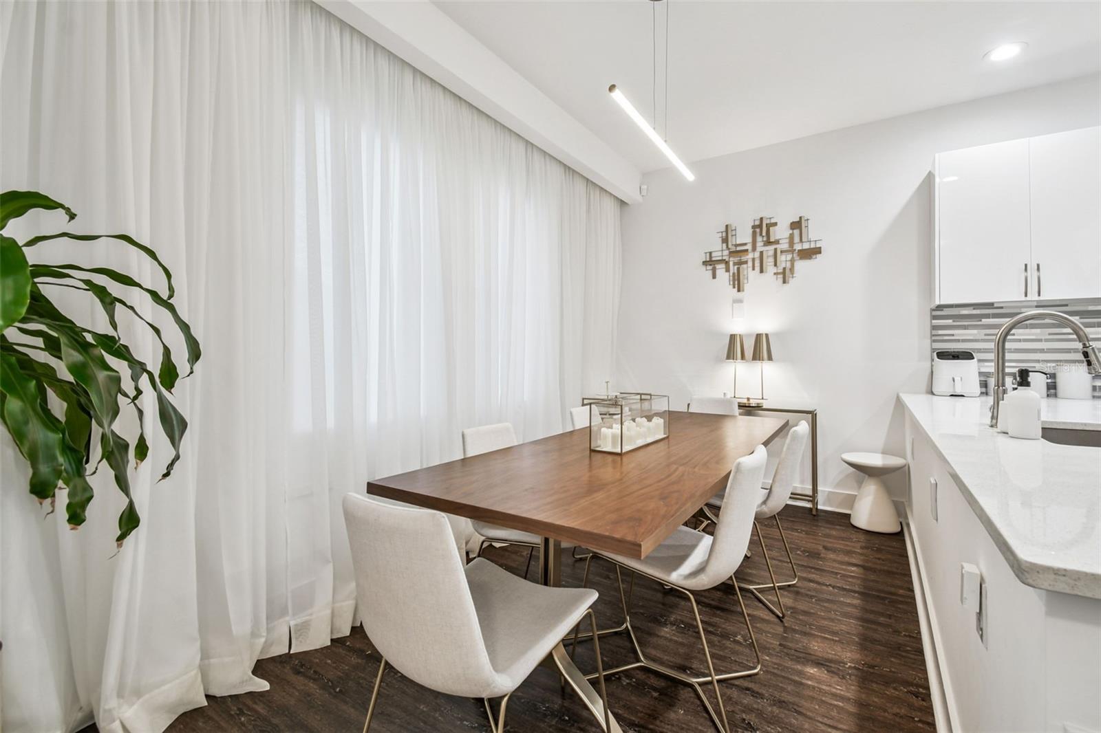 8708 PALM RANCHES PLACE