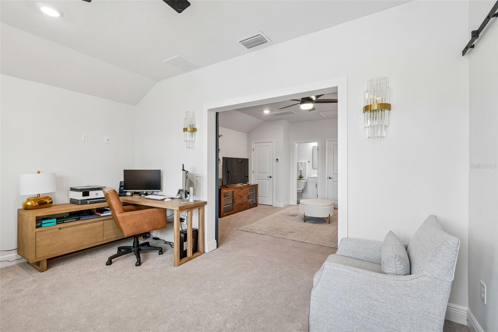 6107 NIKKI LANE LN