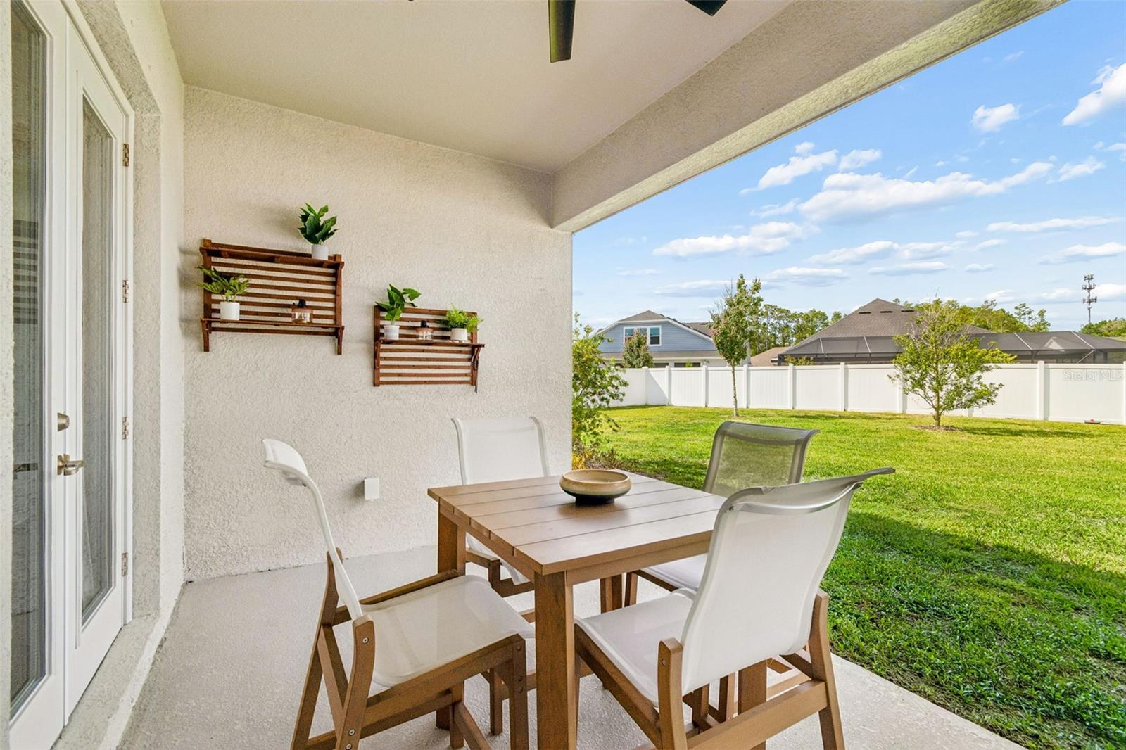 6107 NIKKI LANE LN