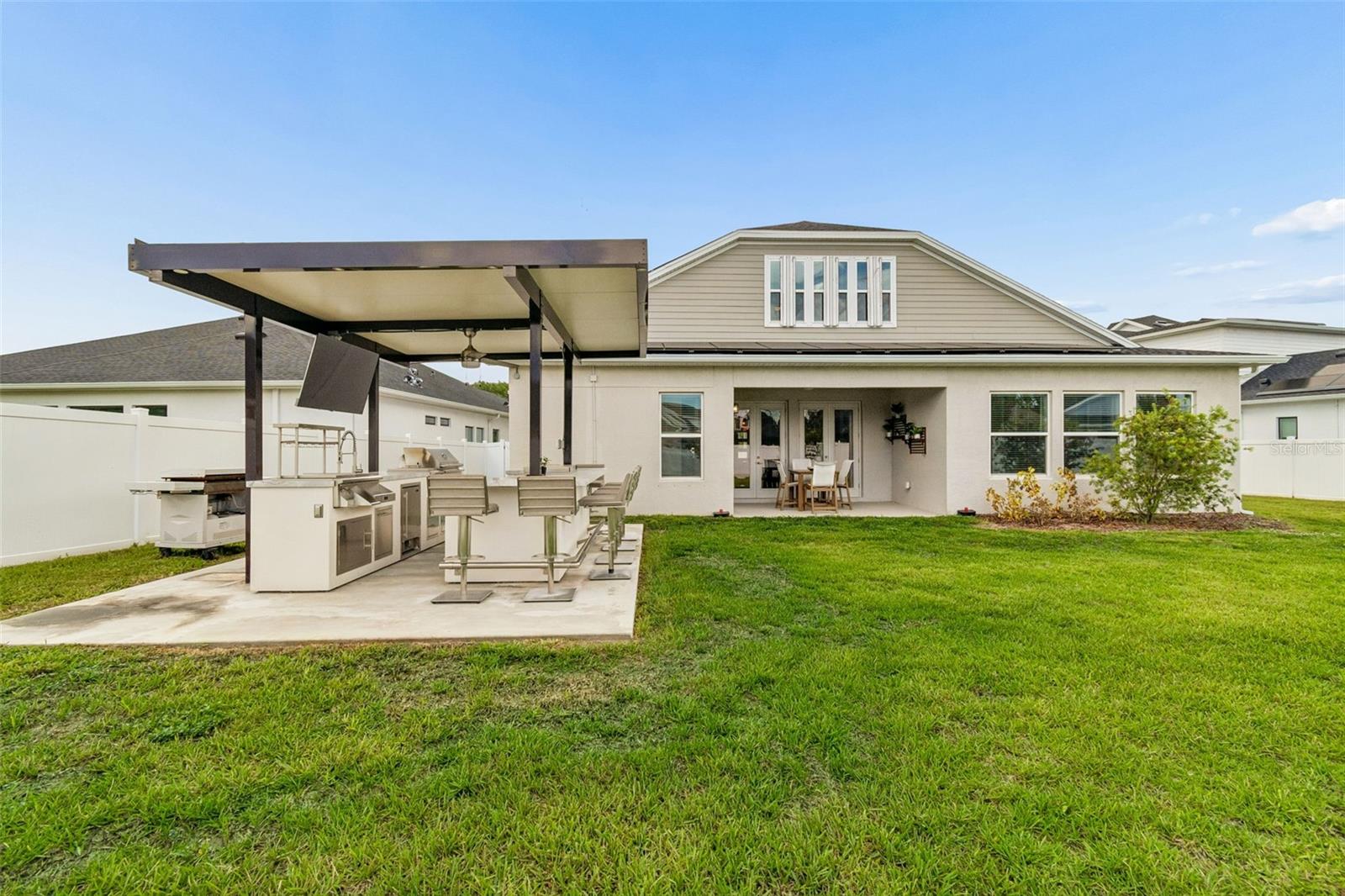 6107 NIKKI LANE LN