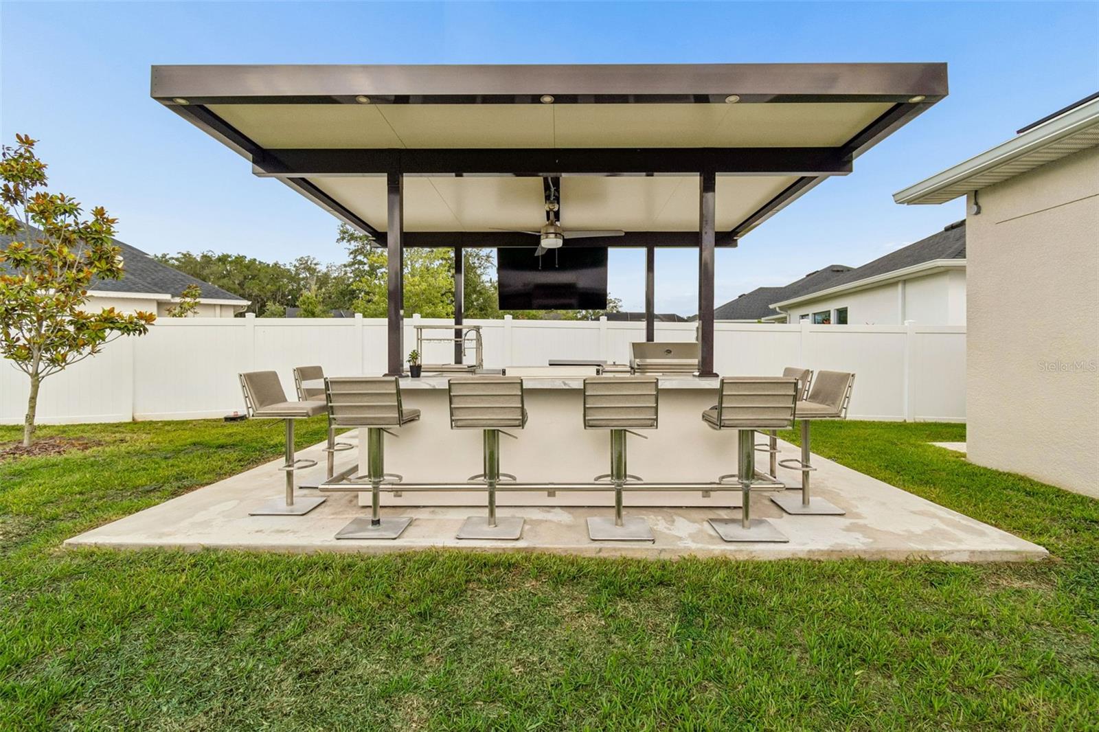 6107 NIKKI LANE LN