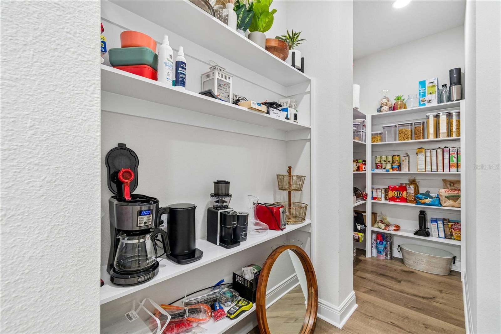 6107 NIKKI LANE LN