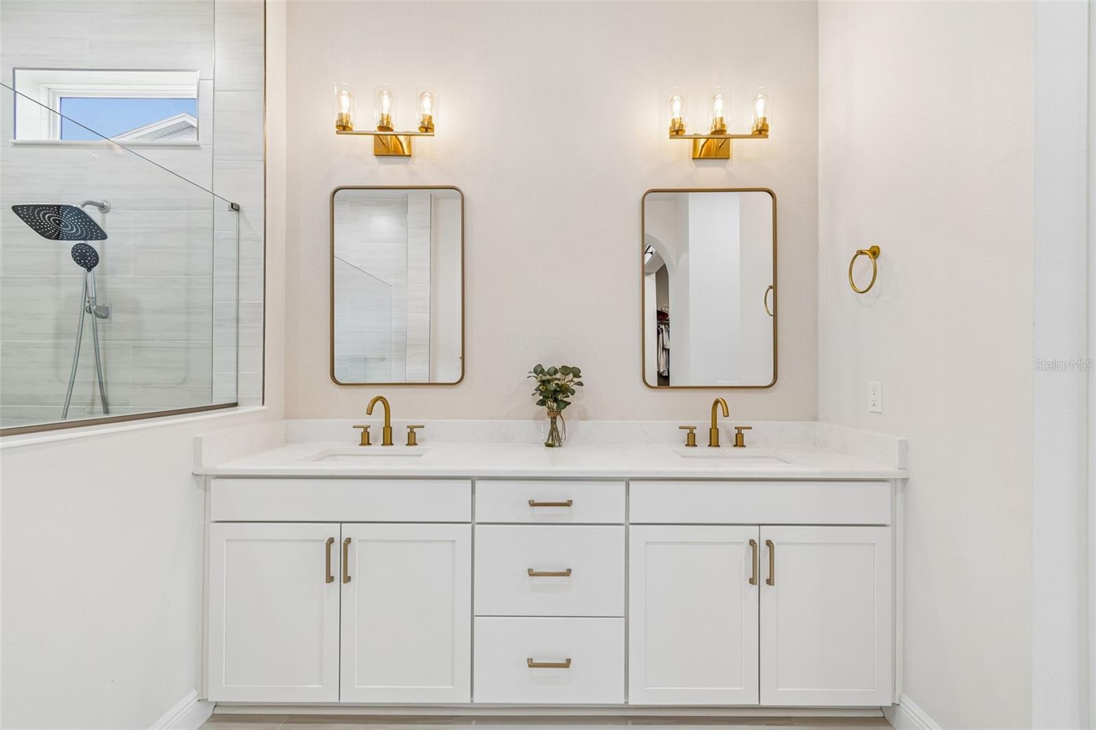 6107 NIKKI LANE LN