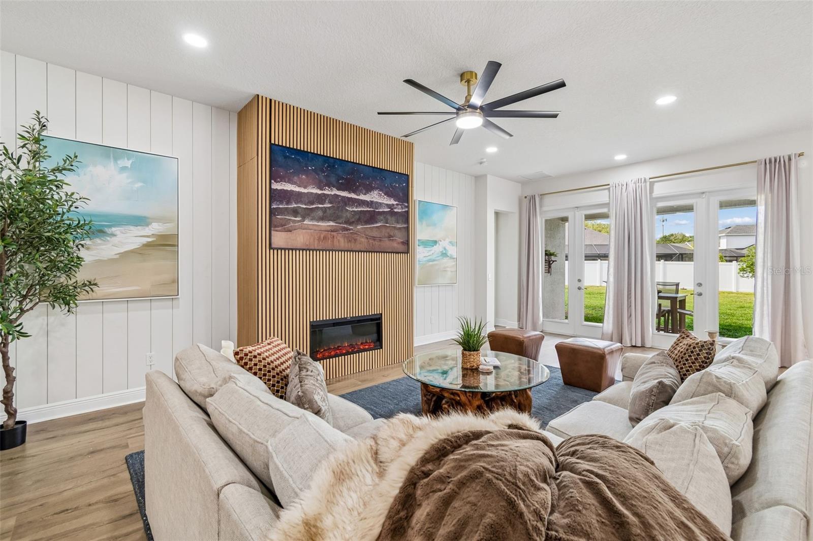 6107 NIKKI LANE LN