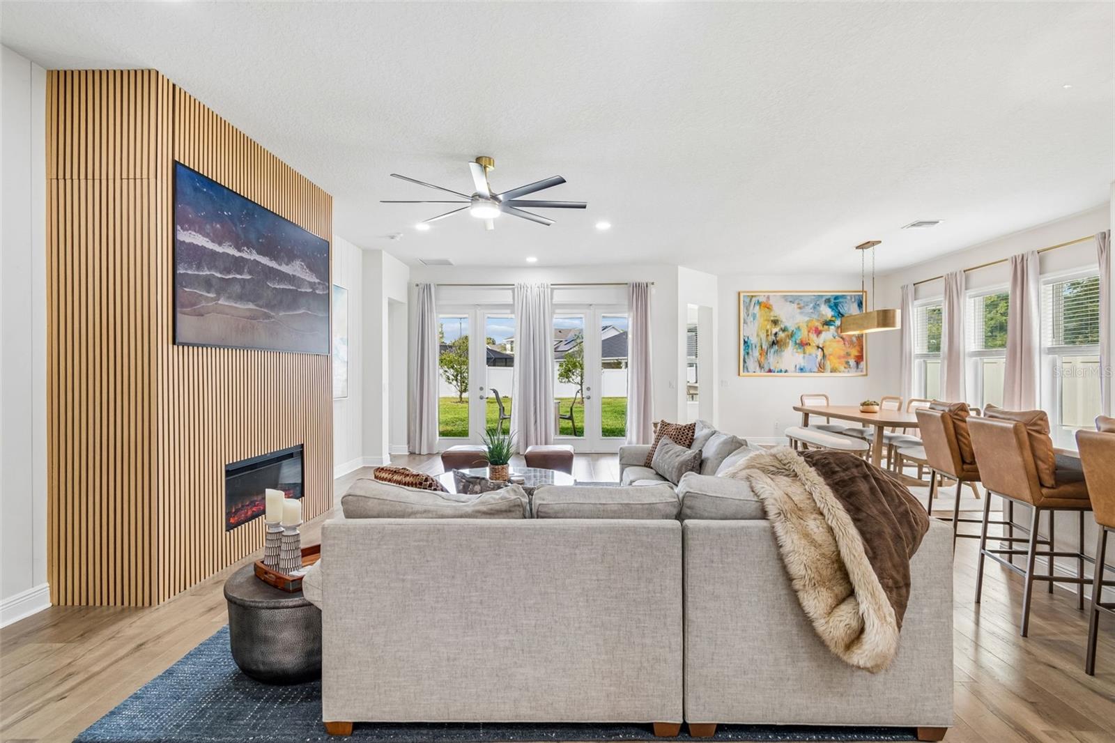 6107 NIKKI LANE LN
