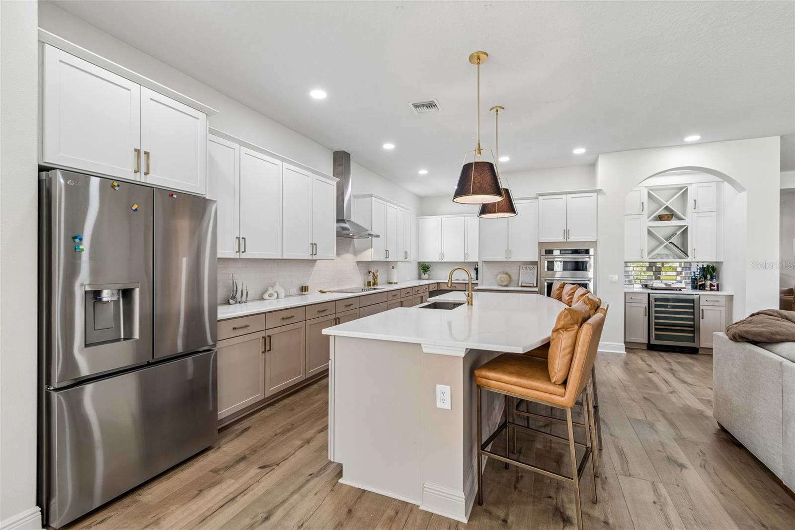 6107 NIKKI LANE LN