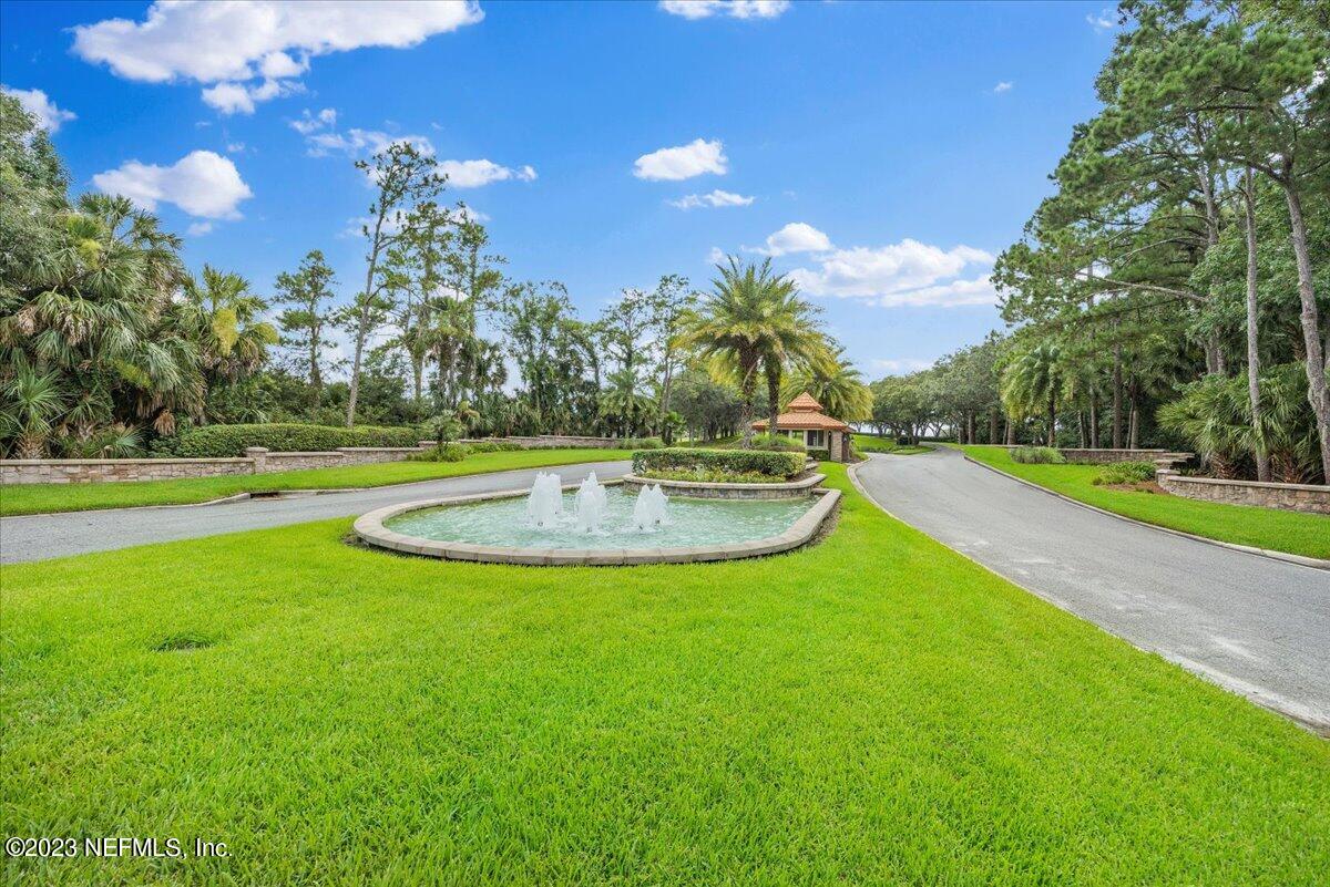 8037 PEBBLE CREEK Lane